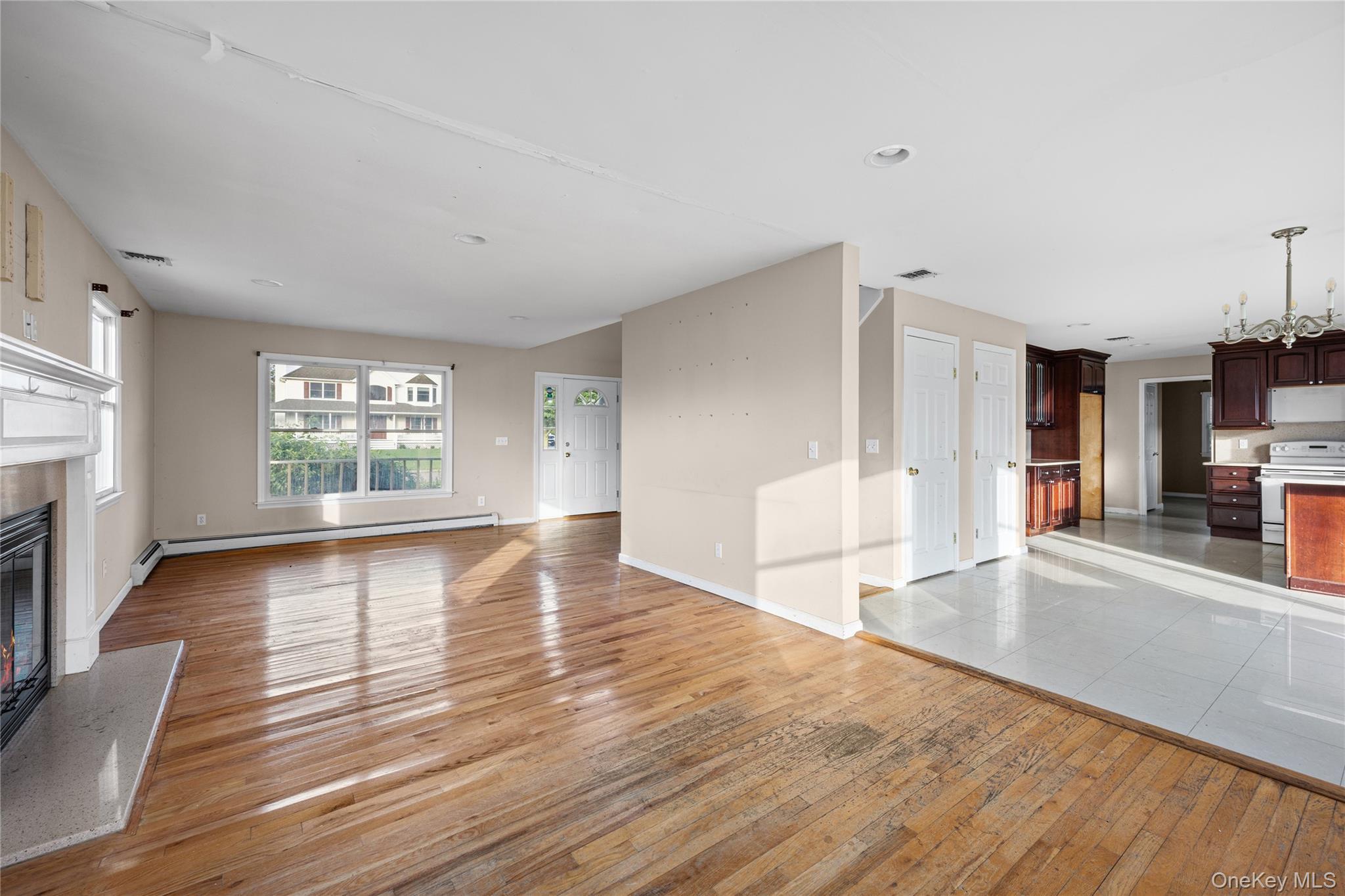 63 Nicholas Way – For Sale photo 20