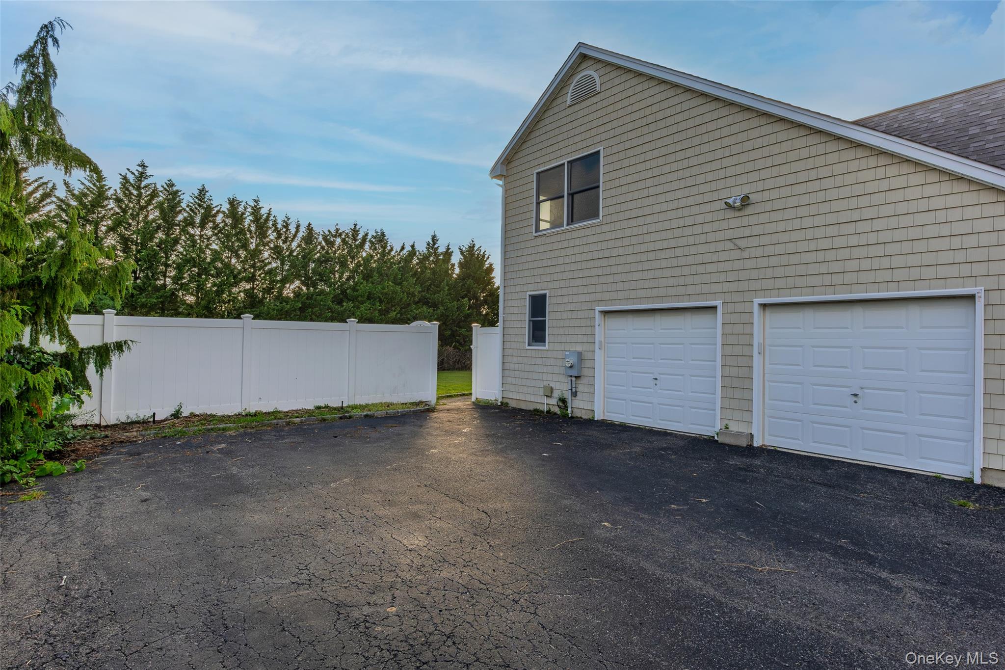 63 Nicholas Way – For Sale photo 11