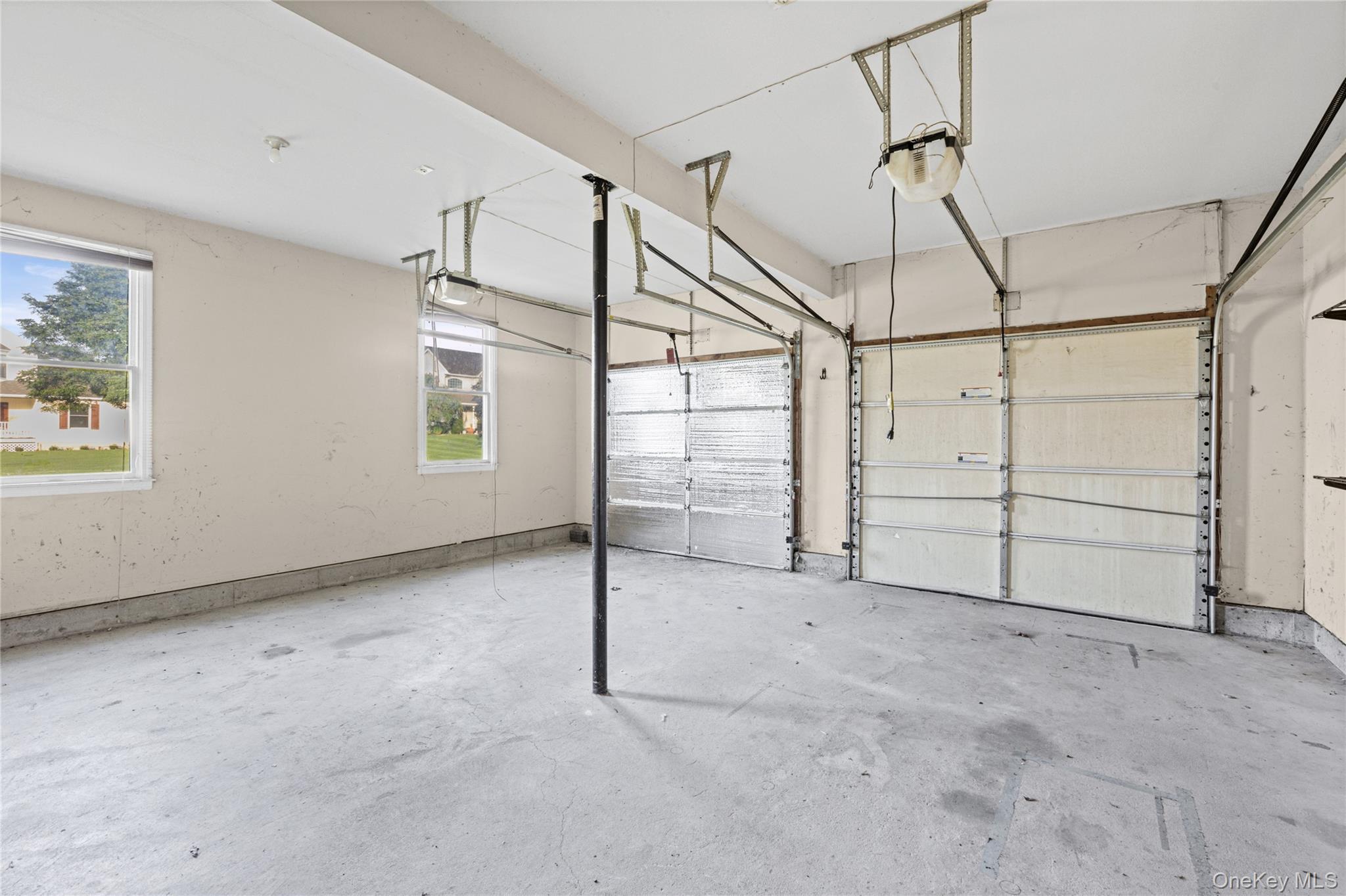 63 Nicholas Way – For Sale photo 27