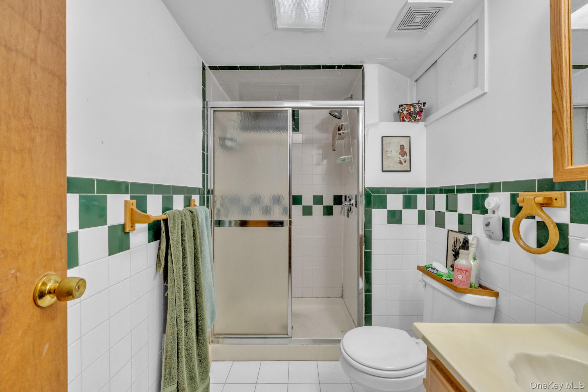 1442 Woolworth Street – For Sale photo 21