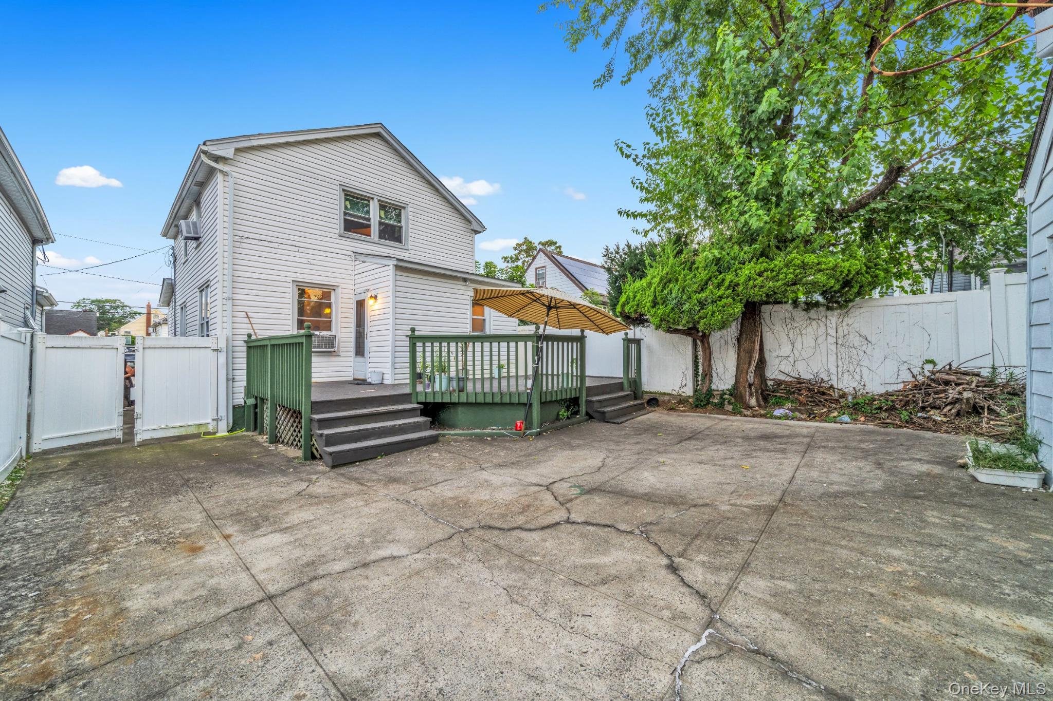 1442 Woolworth Street – For Sale photo 28