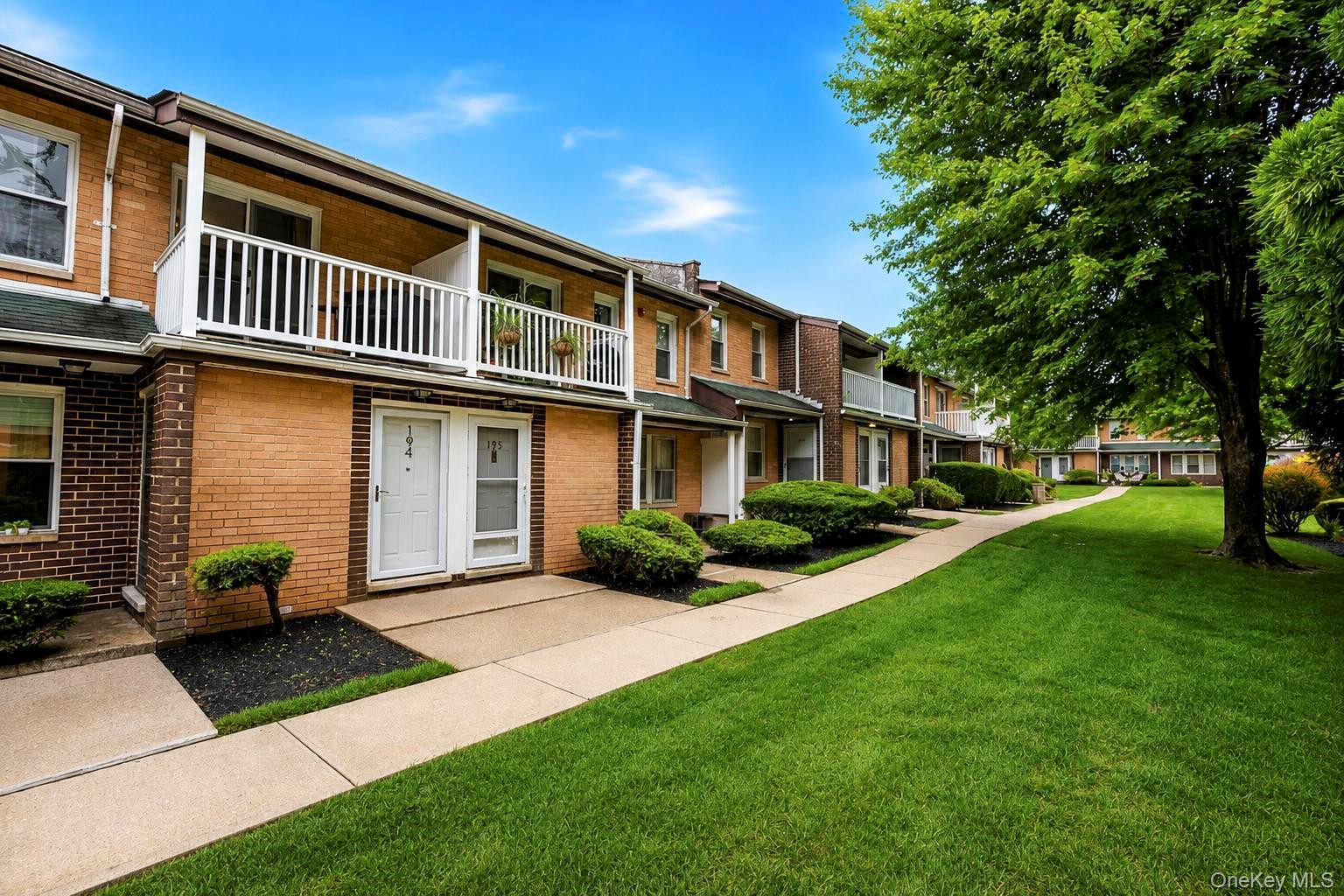 194 Artist Lake Drive, Unit 194 photo 4