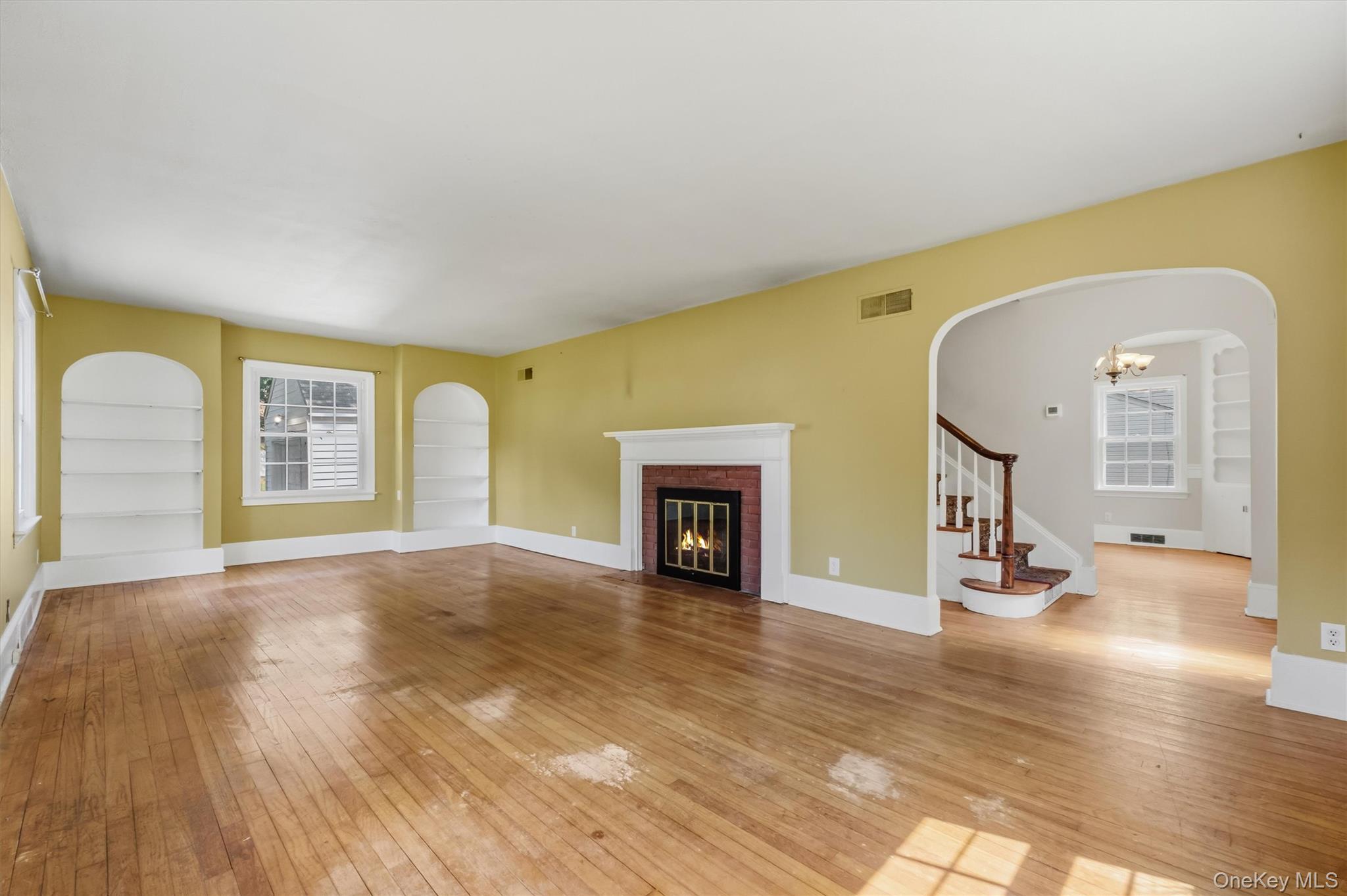 107 E Cedar Street – For Sale photo 11