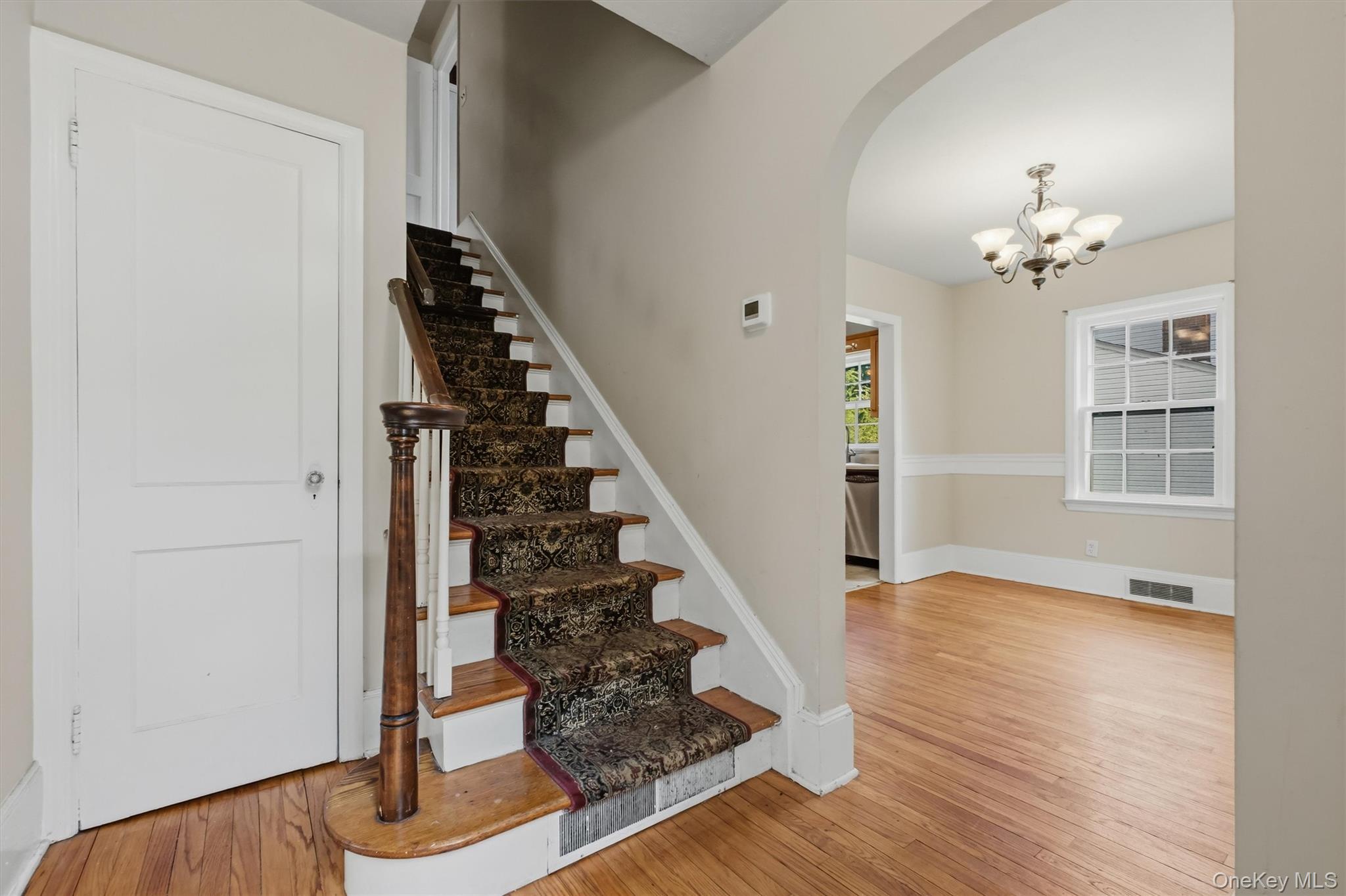 107 E Cedar Street – For Sale photo 8