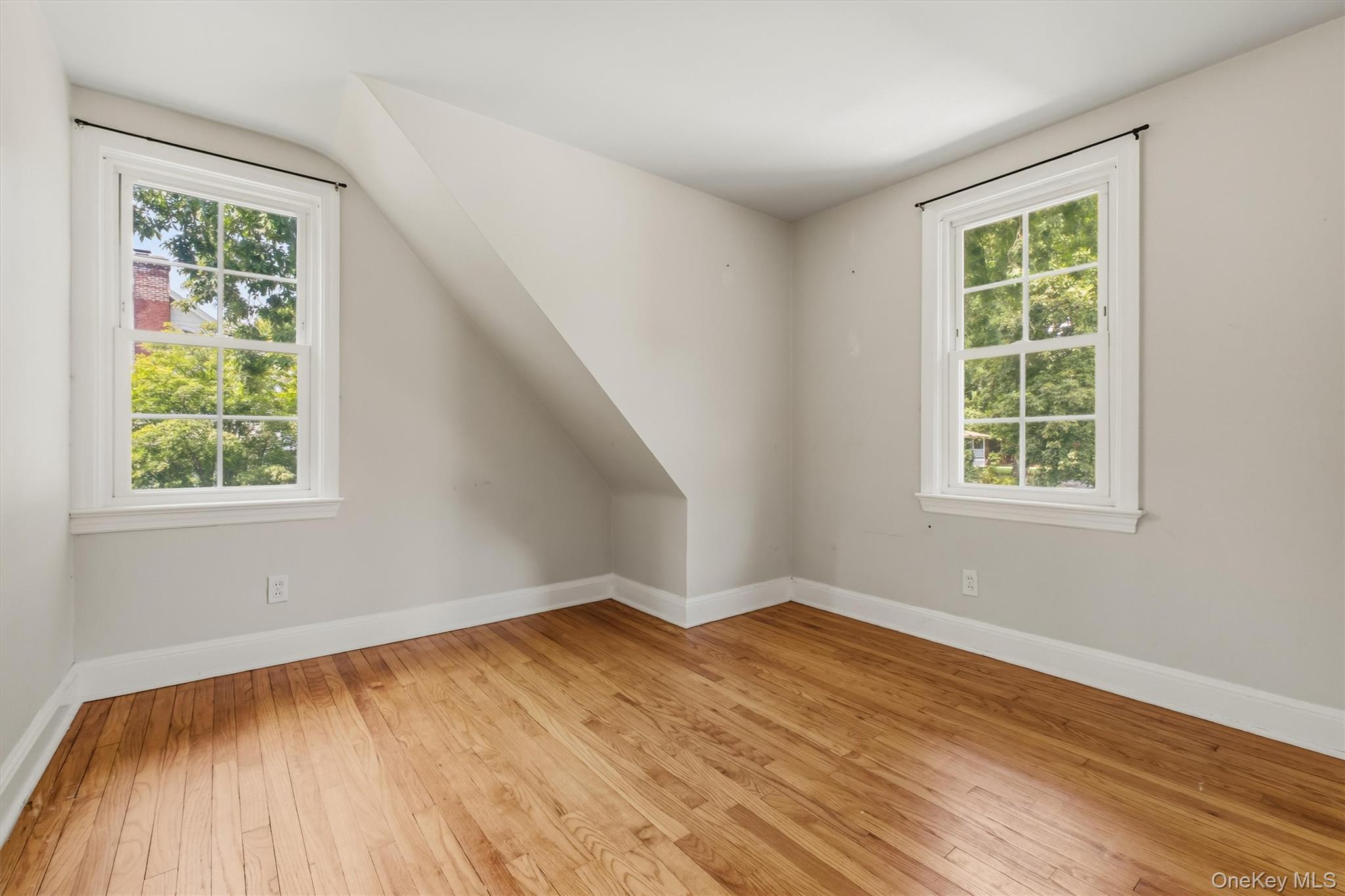 107 E Cedar Street – For Sale photo 38