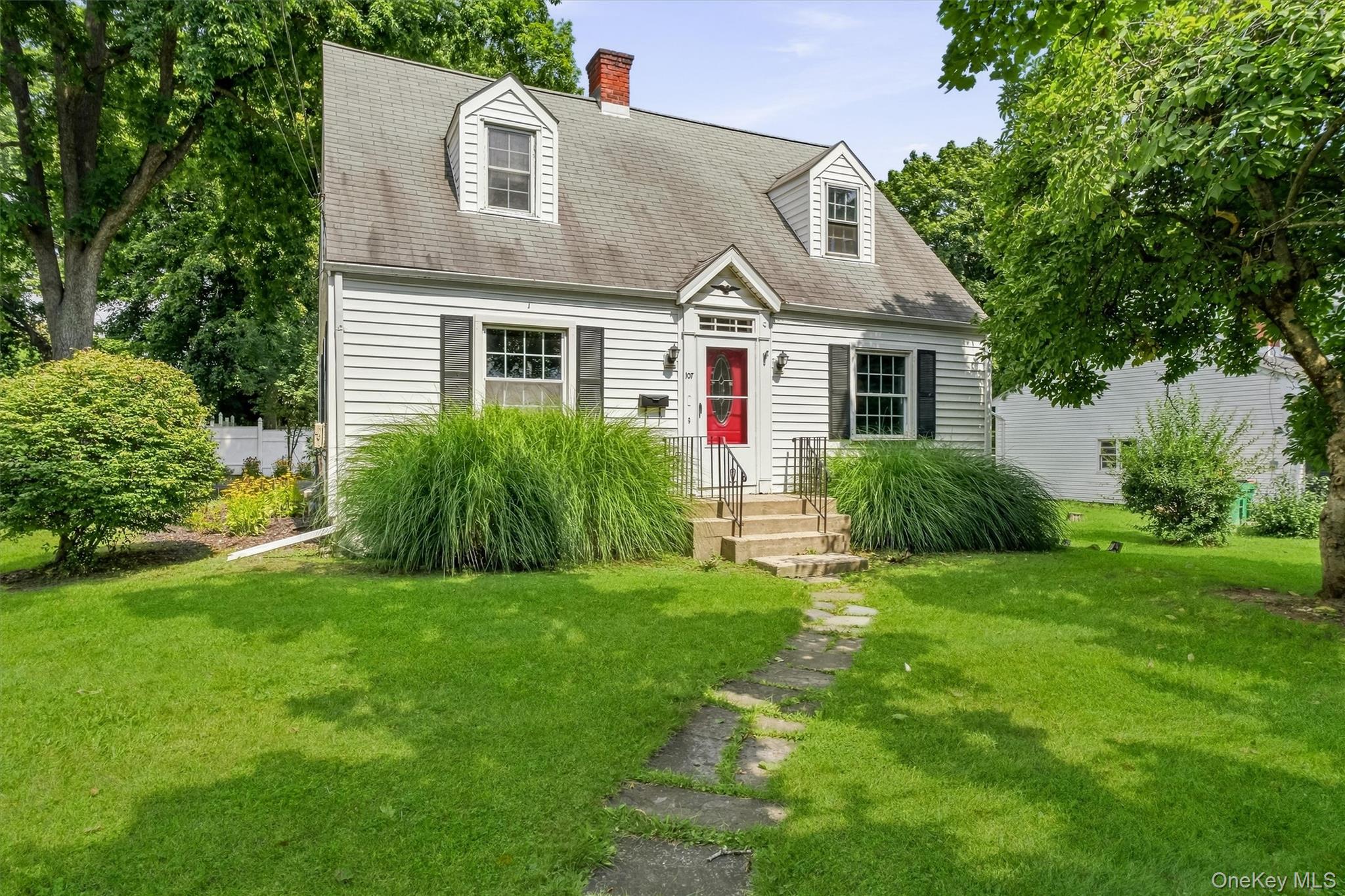 107 E Cedar Street – For Sale photo 5