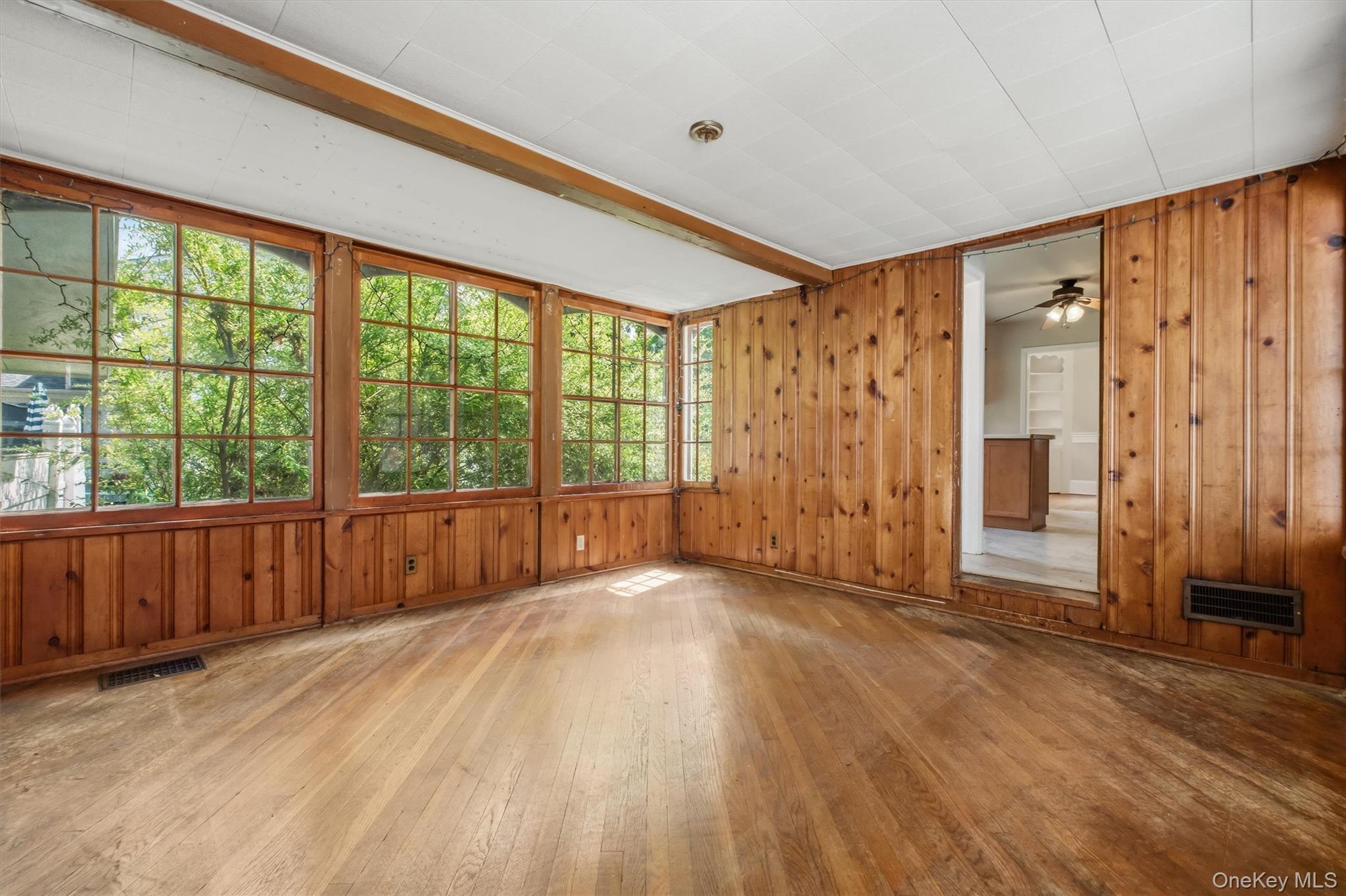 107 E Cedar Street – For Sale photo 28