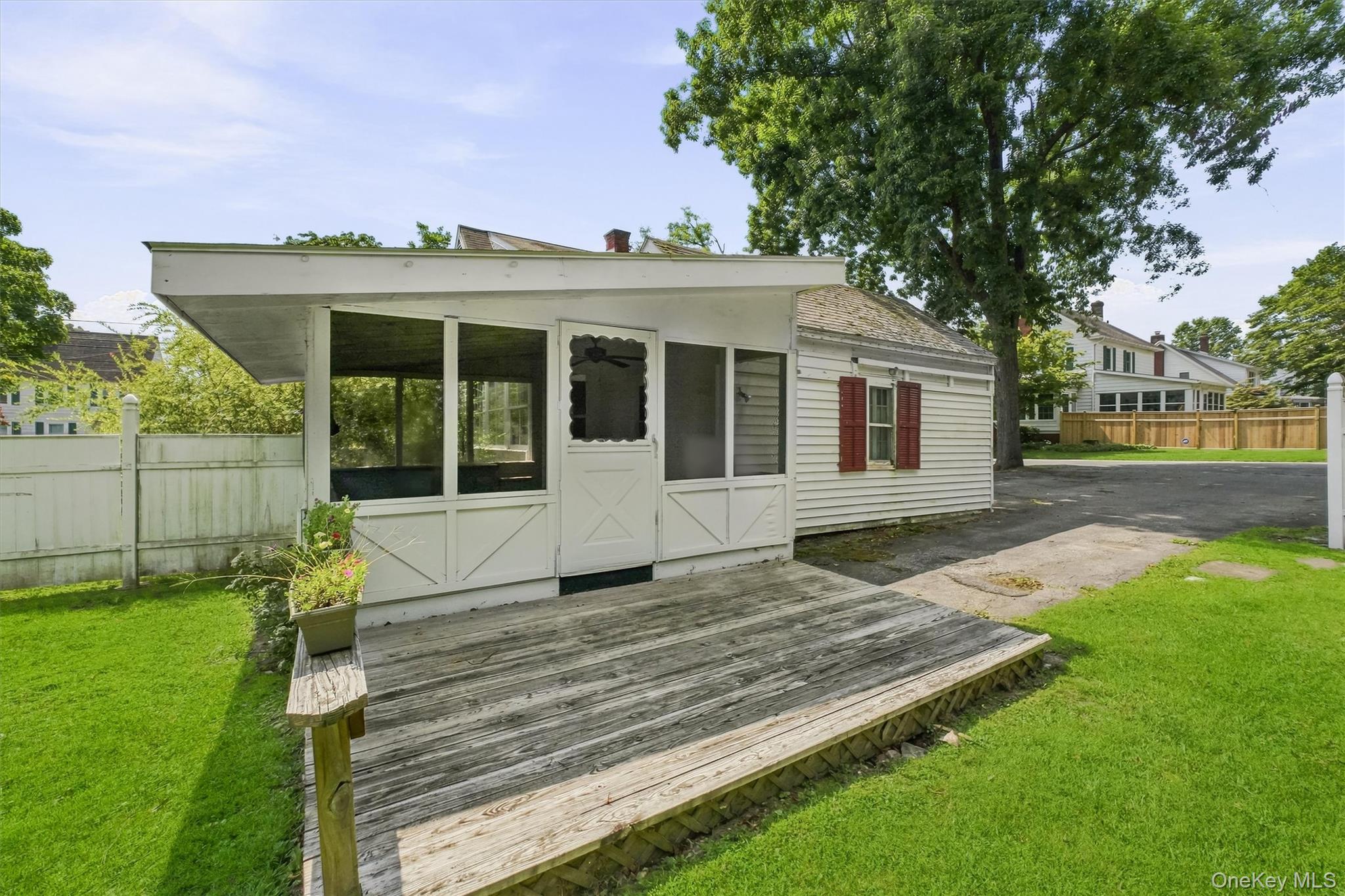 107 E Cedar Street – For Sale photo 45
