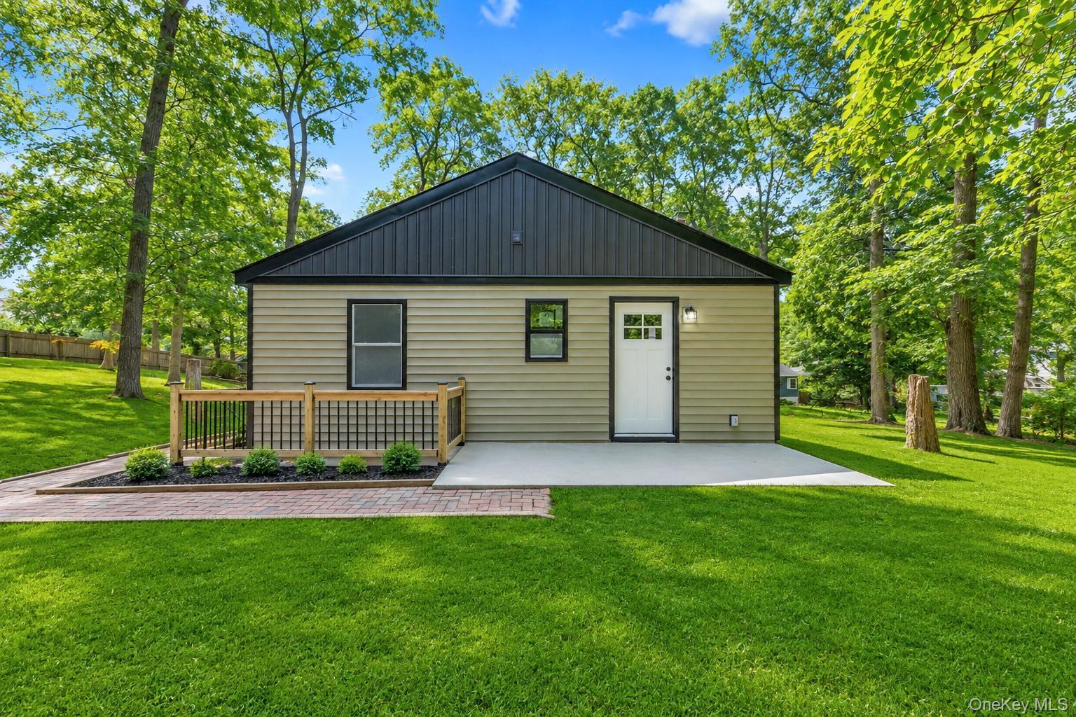 234 Lakeside Trail – For Sale photo 20