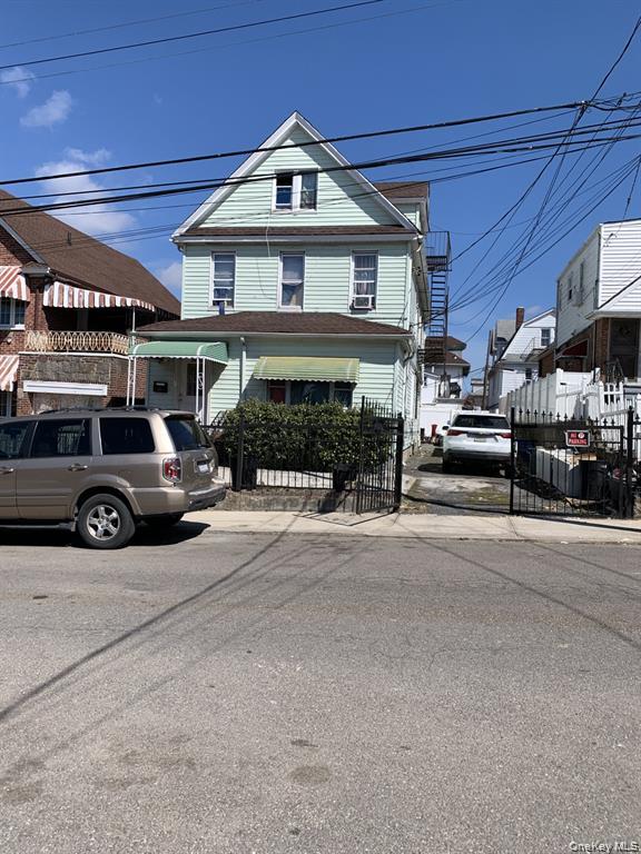29-15 Gilmore Street – For Sale photo 2