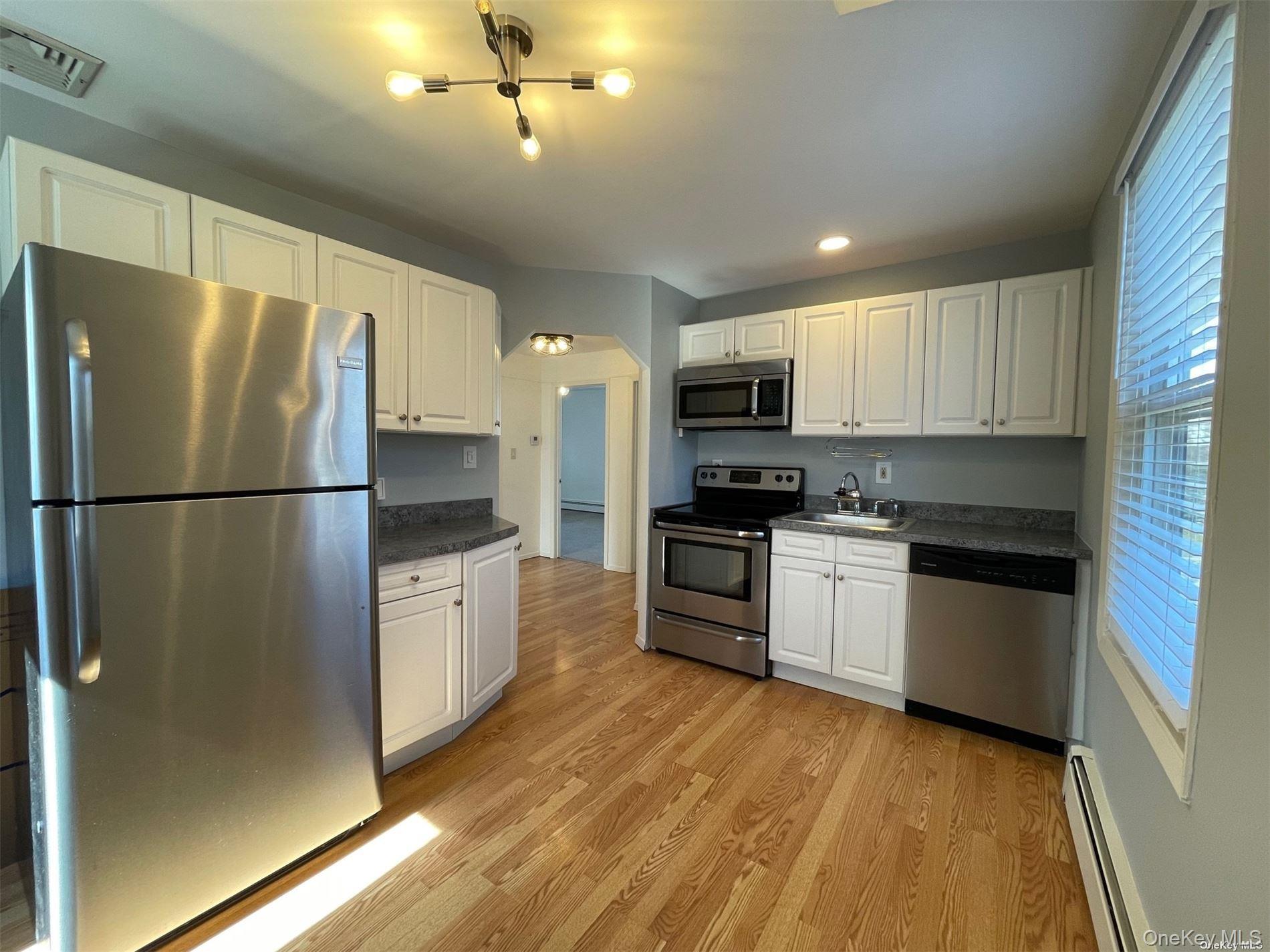 20 Dewey Street, Unit 2 photo 2