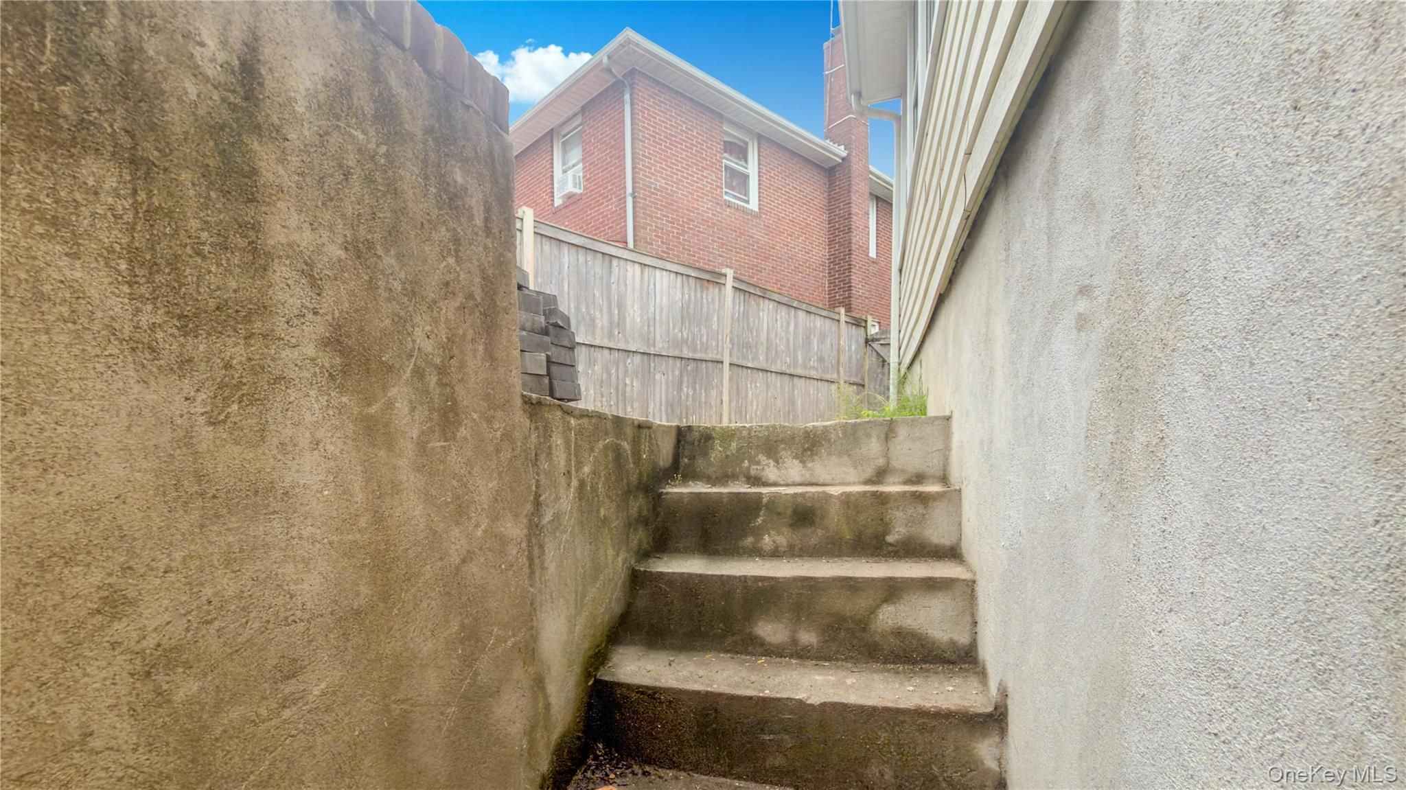 6 Harold Avenue – For Sale photo 38