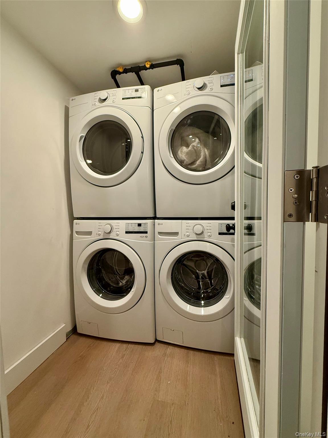 126 E Main Street, Unit B photo 6