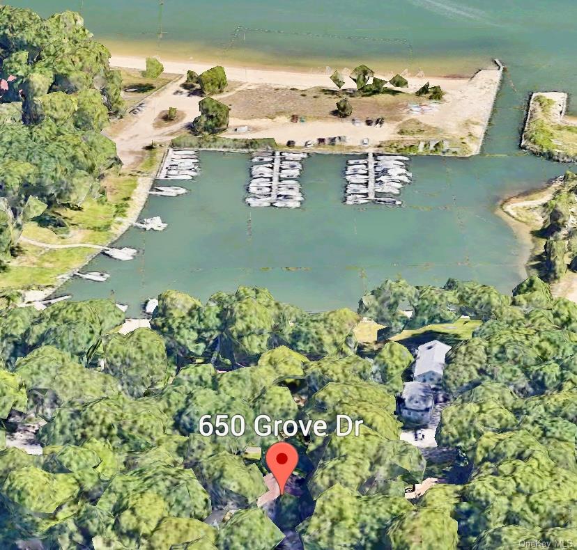 650 Grove Drive – For Sale photo 3