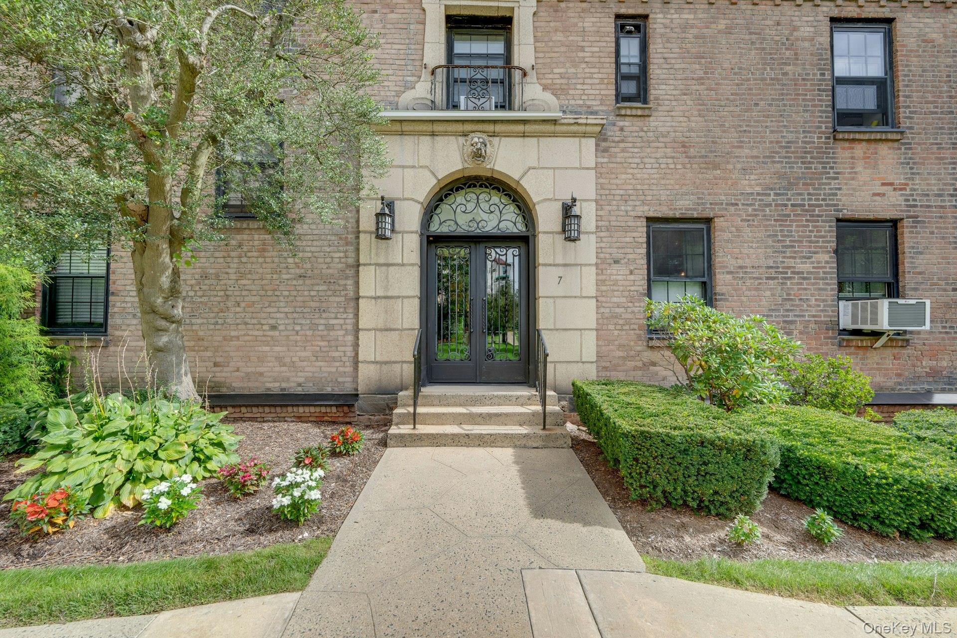 1273 North Avenue, Unit 3F photo 3