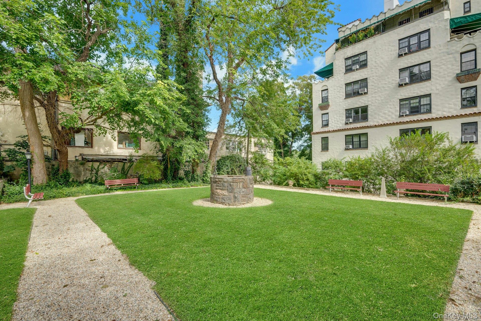 1273 North Avenue, Unit 3F photo 6