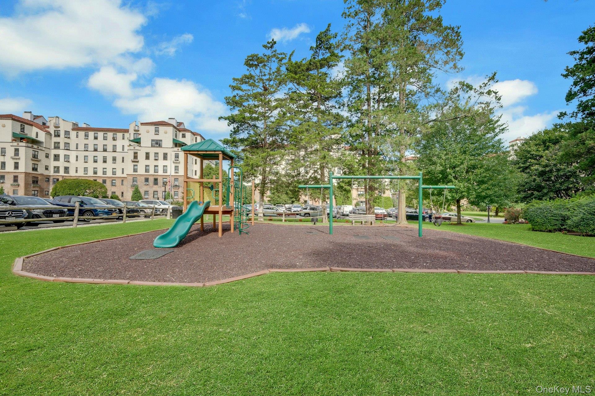 1273 North Avenue, Unit 3F photo 18