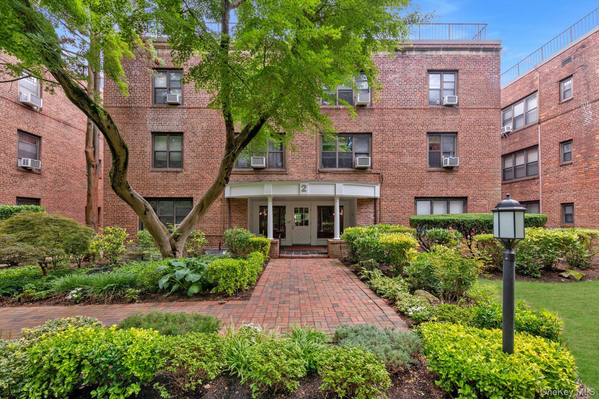 2 Townhouse Place, Unit 3N
