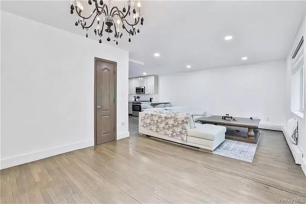 3368 Shore Parkway, Unit 2B photo 2