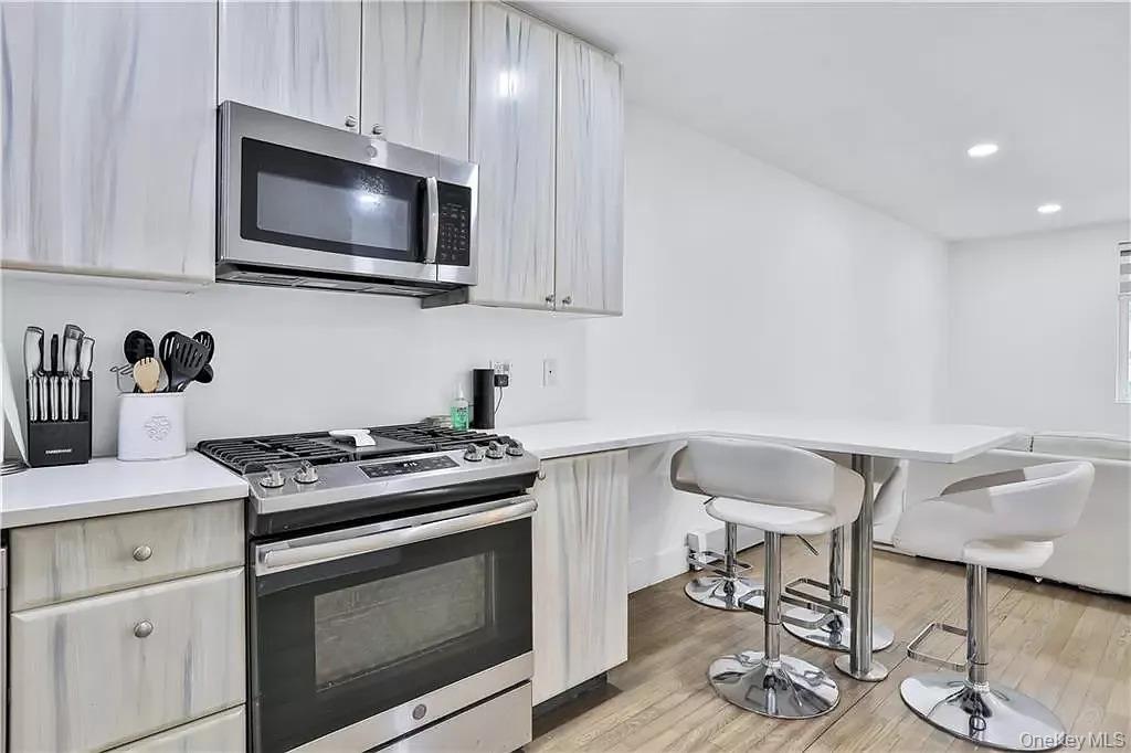3368 Shore Parkway, Unit 2B photo 6
