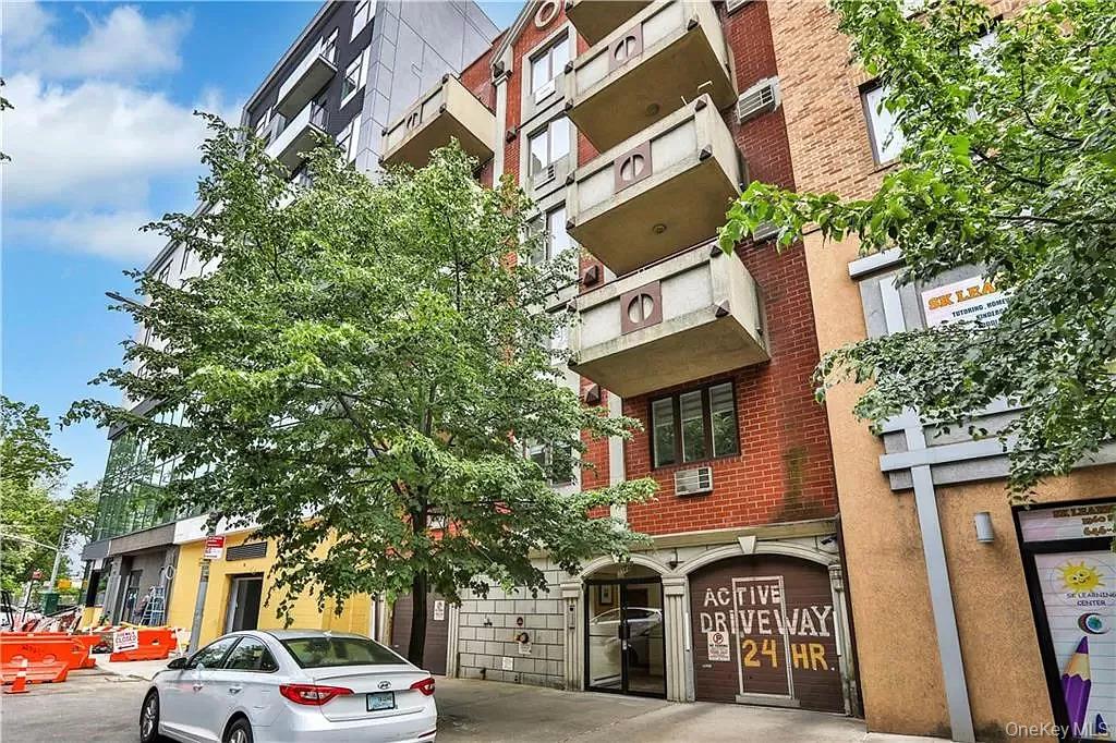 3368 Shore Parkway, Unit 2B