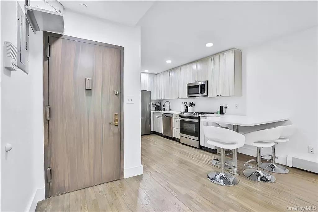 3368 Shore Parkway, Unit 2B photo 8