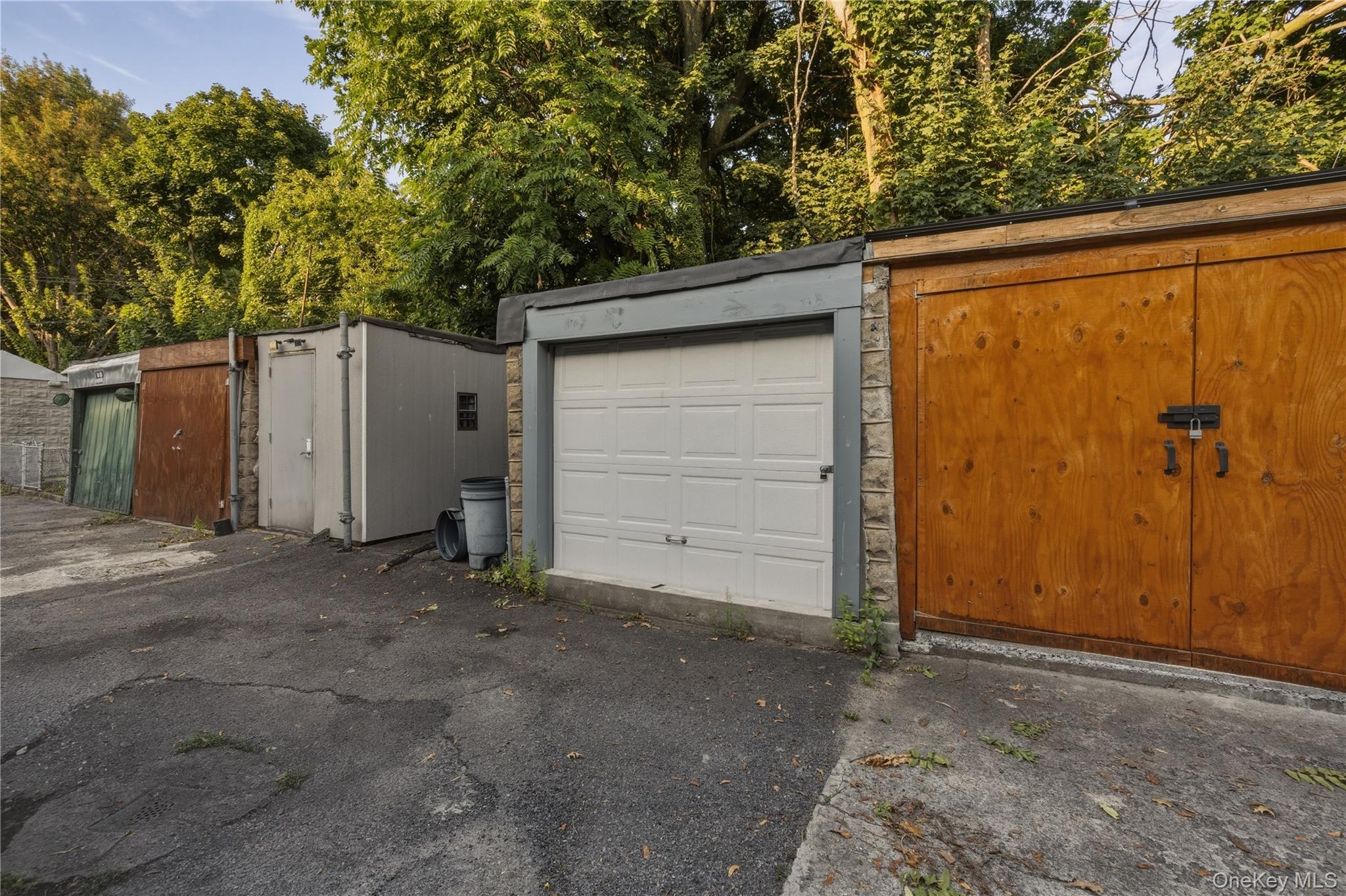 1169 Brooklyn Avenue – For Sale photo 17