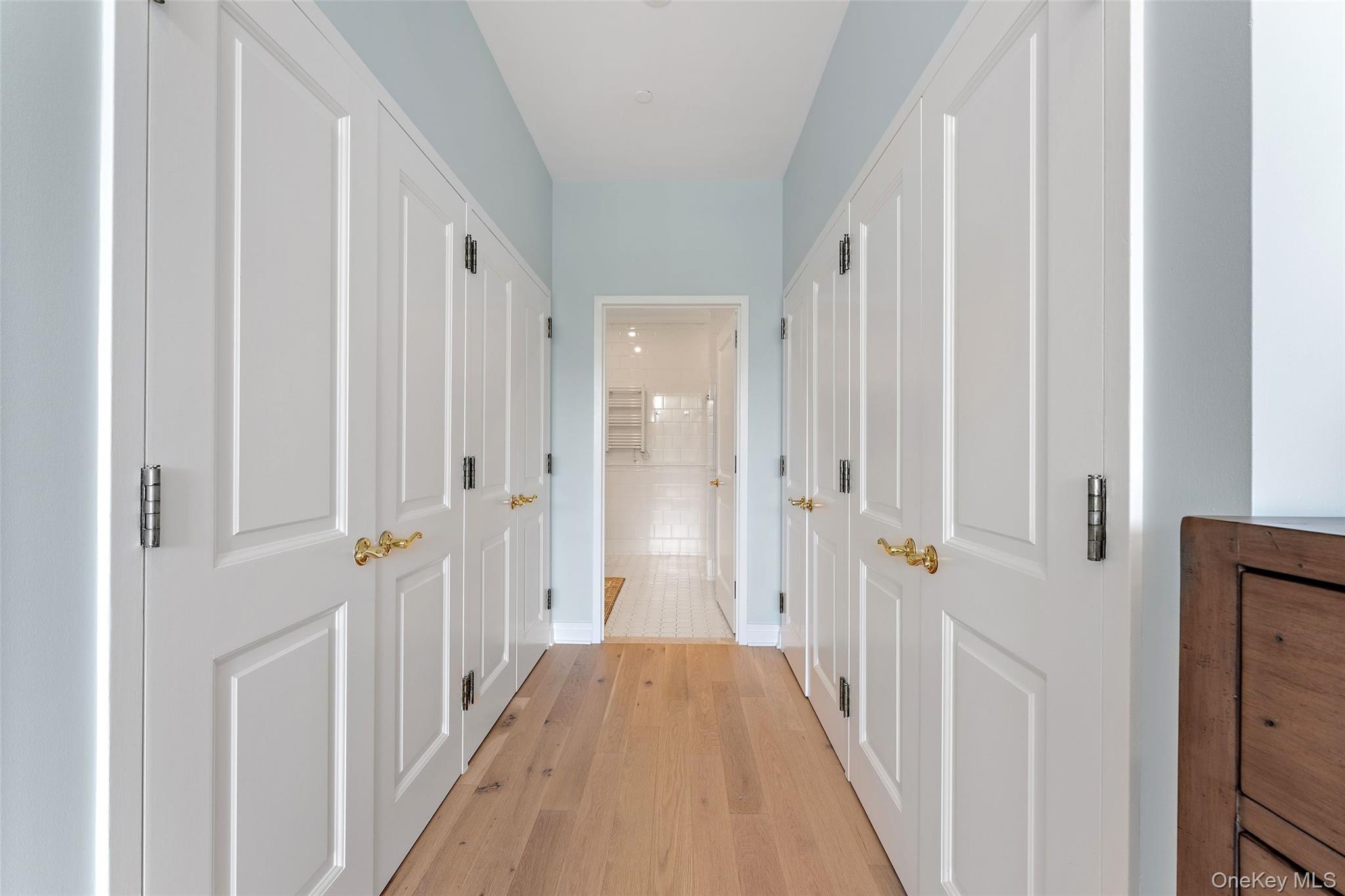 1 Scarsdale Road, Unit 403 photo 12