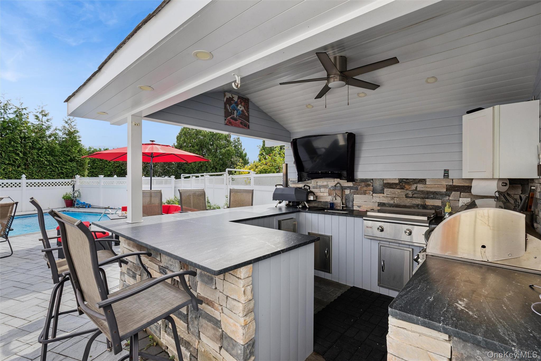 33 Sherwood Drive – For Sale photo 4