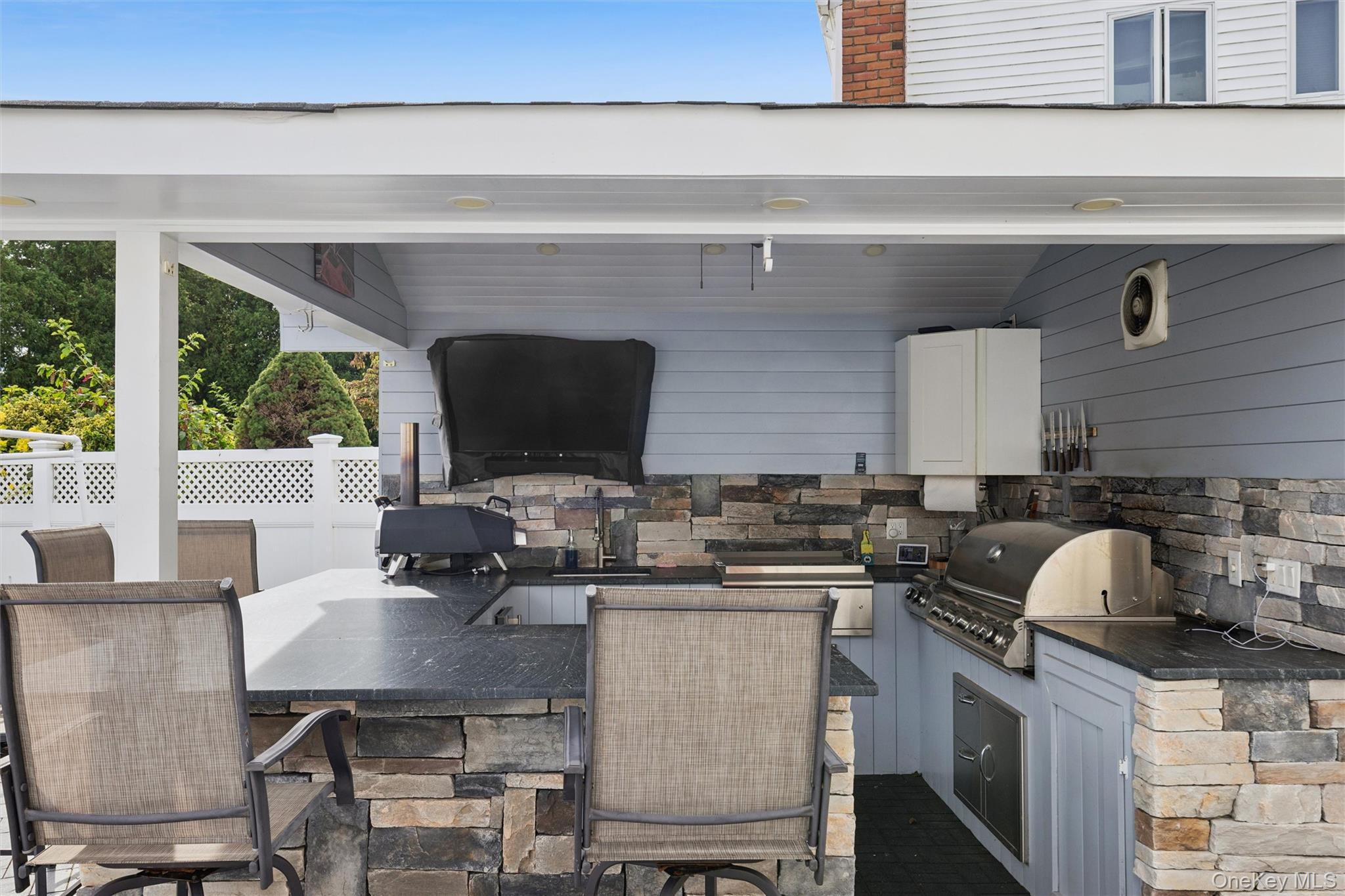 33 Sherwood Drive – For Sale photo 3