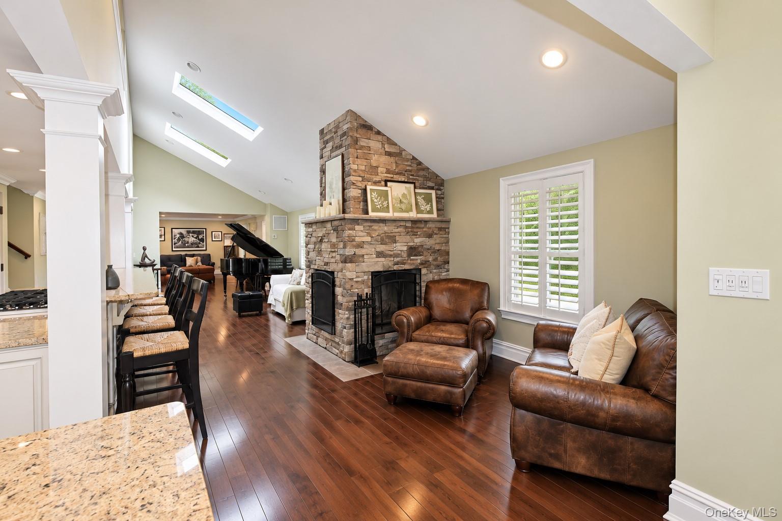 100 Edgewood Avenue – For Sale photo 22