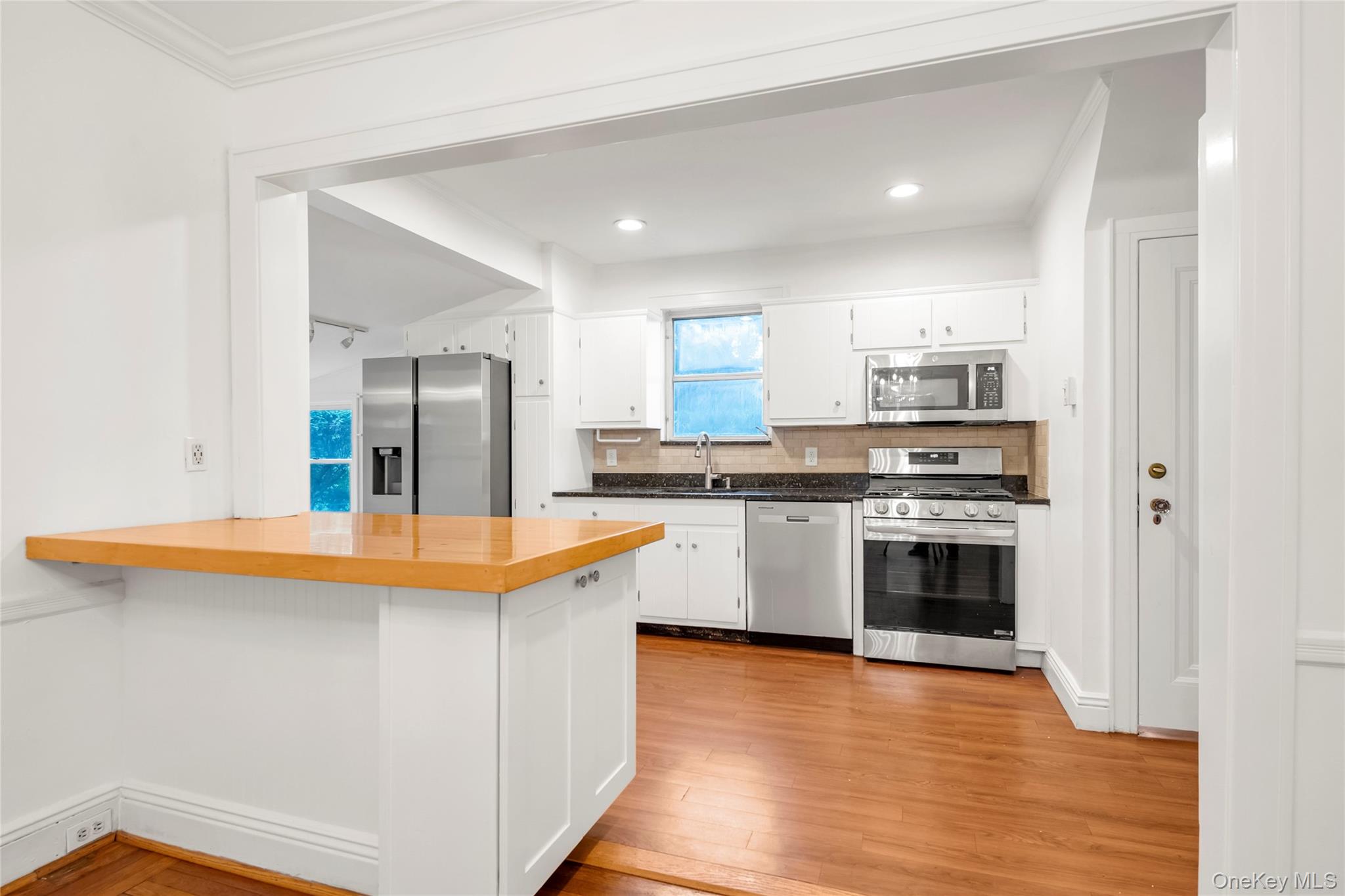 138 Hillcrest Avenue – For Rent photo 6