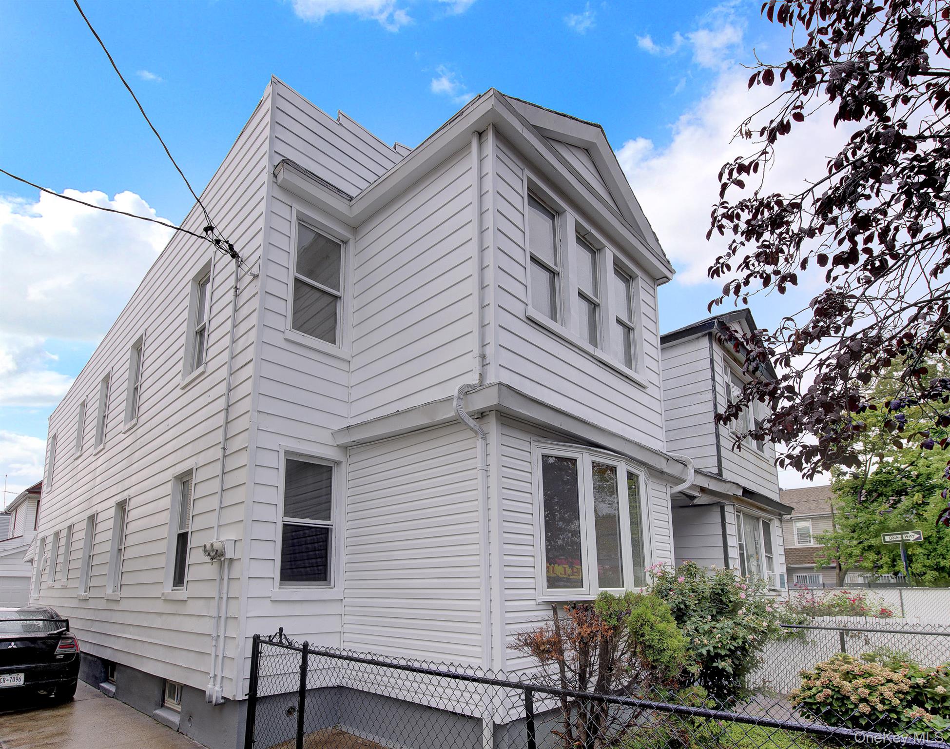 115-15 95th Avenue – For Sale photo 3