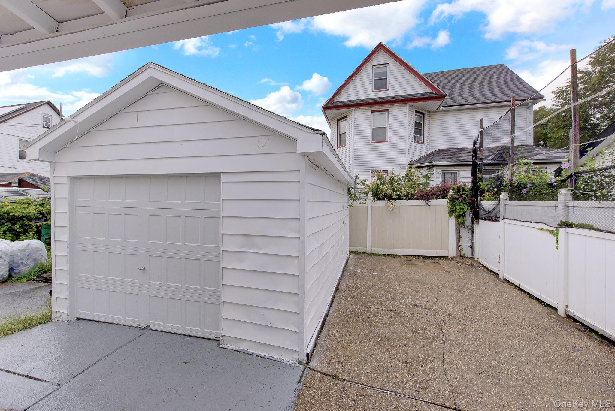 115-15 95th Avenue – For Sale photo 33