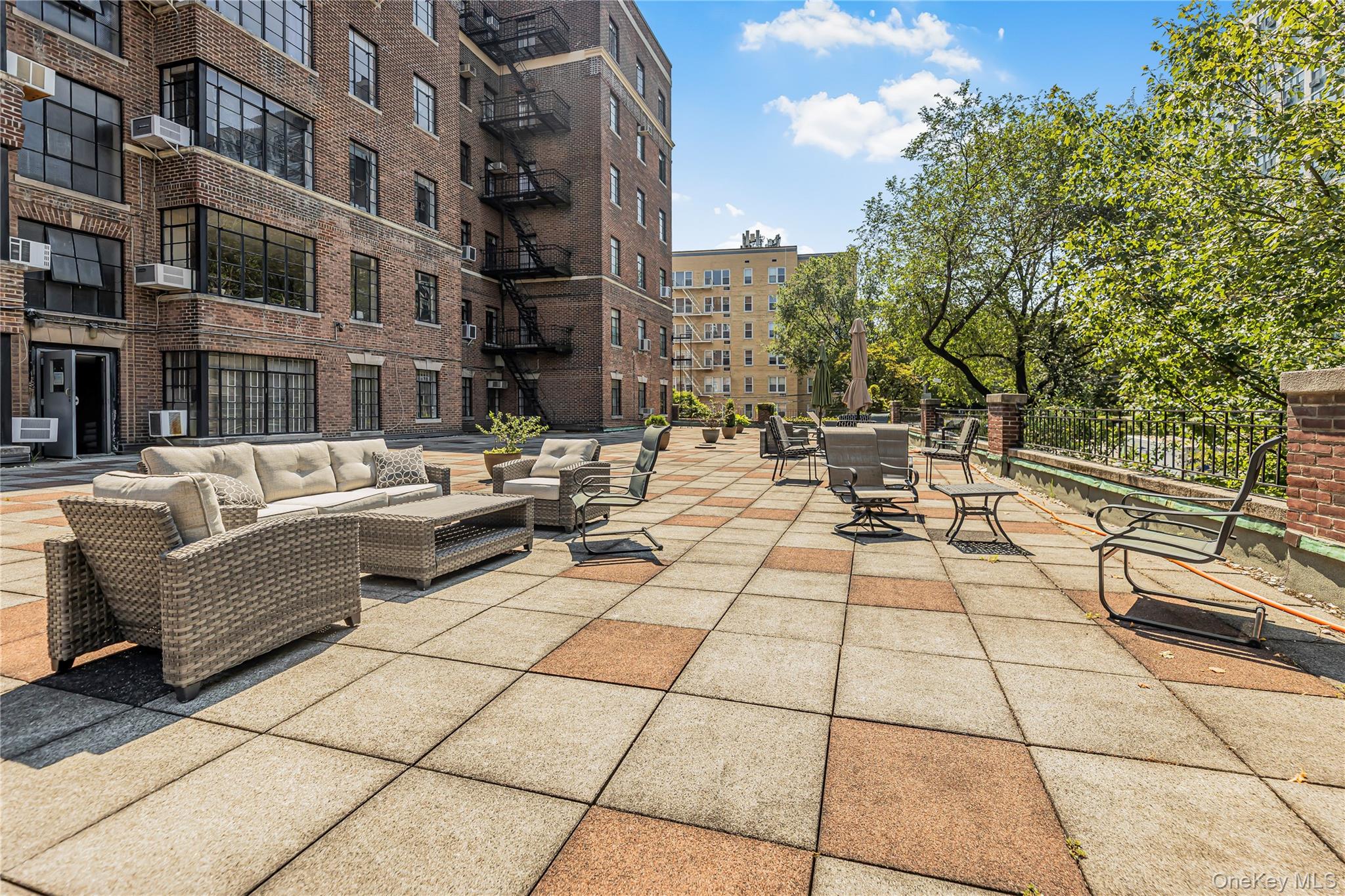 3001 Henry Hudson Parkway W, Unit 2H photo 26