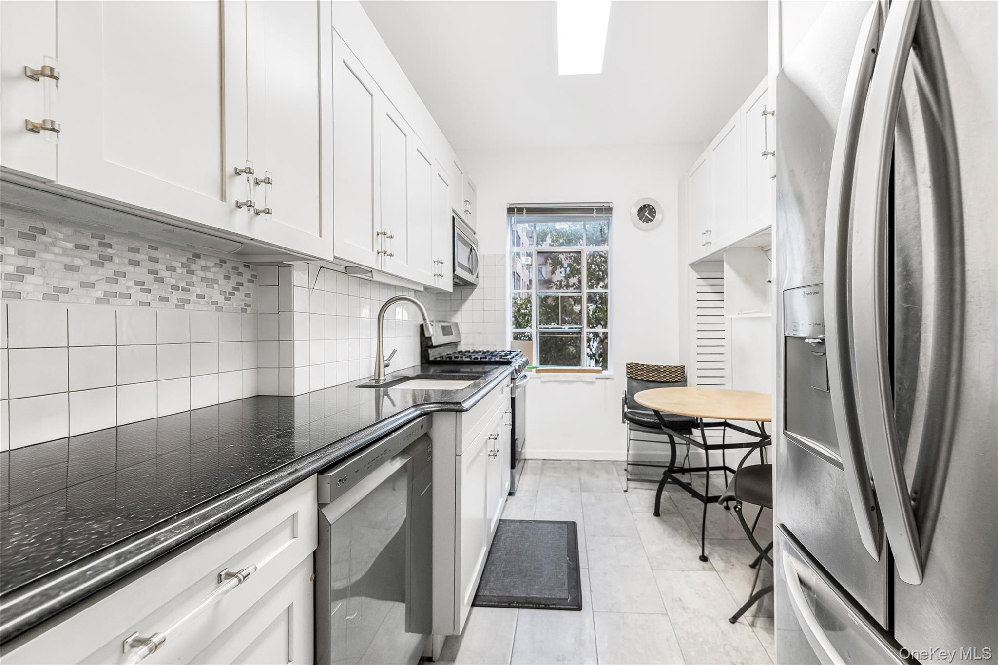 3001 Henry Hudson Parkway W, Unit 2H photo 4