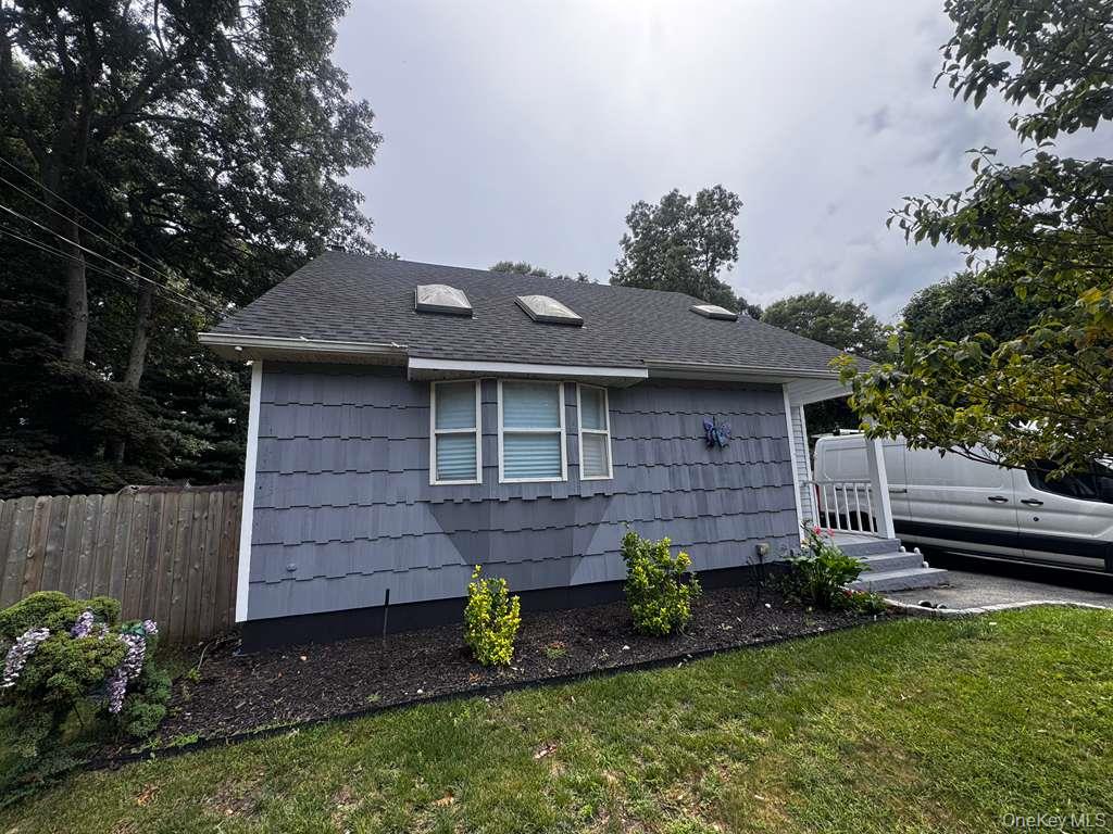 42 Breston Drive W – For Sale