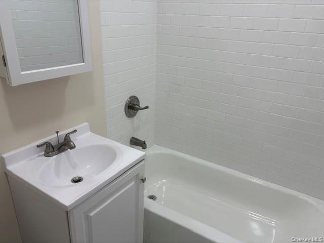 152-72 Melbourne Avenue, Unit 1D photo 12