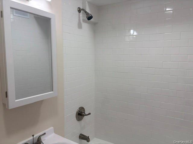 152-72 Melbourne Avenue, Unit 1D photo 13
