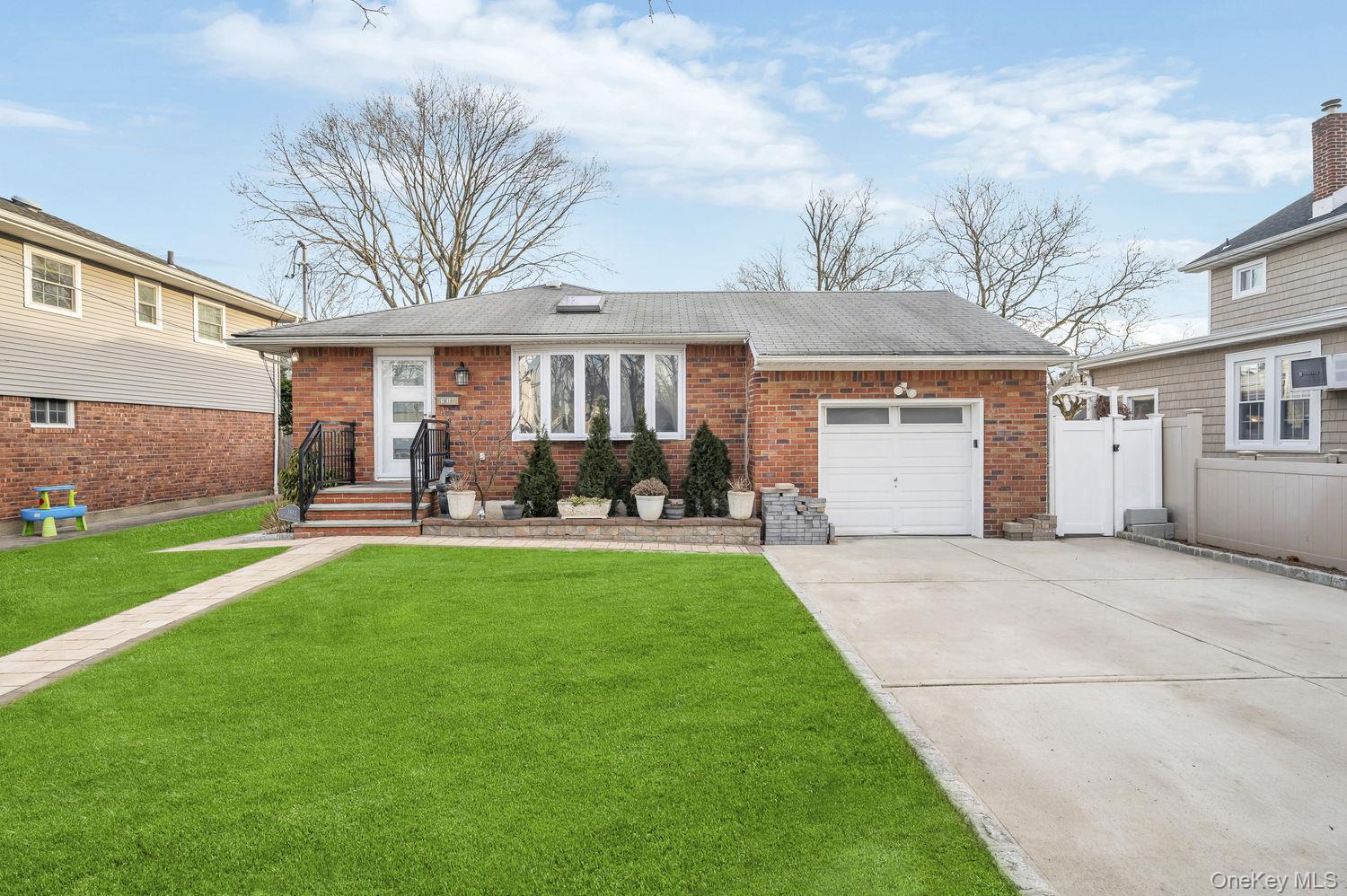 1810 N Jerusalem Road – For Sale