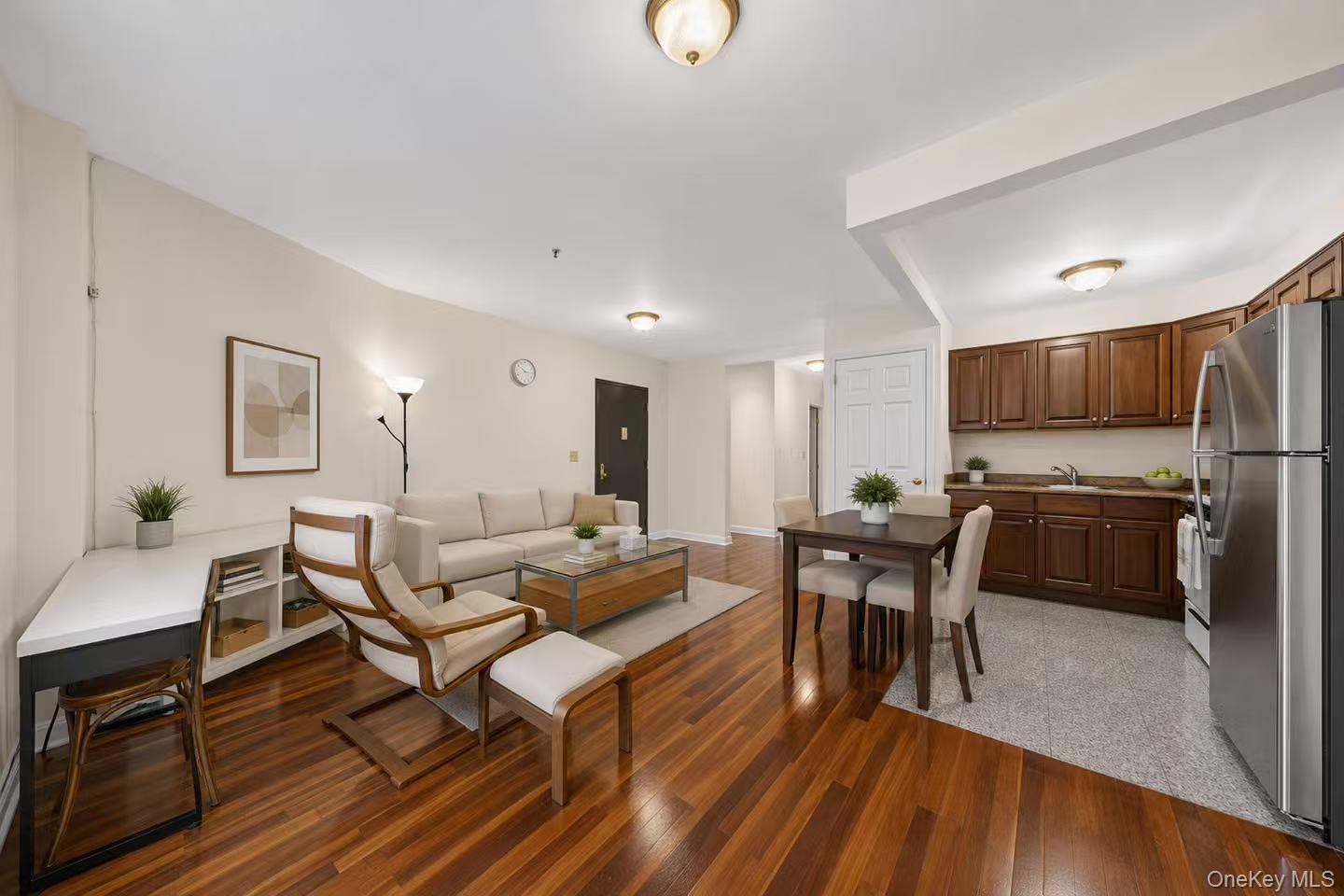 10005 37th Avenue, Unit 1B photo 5