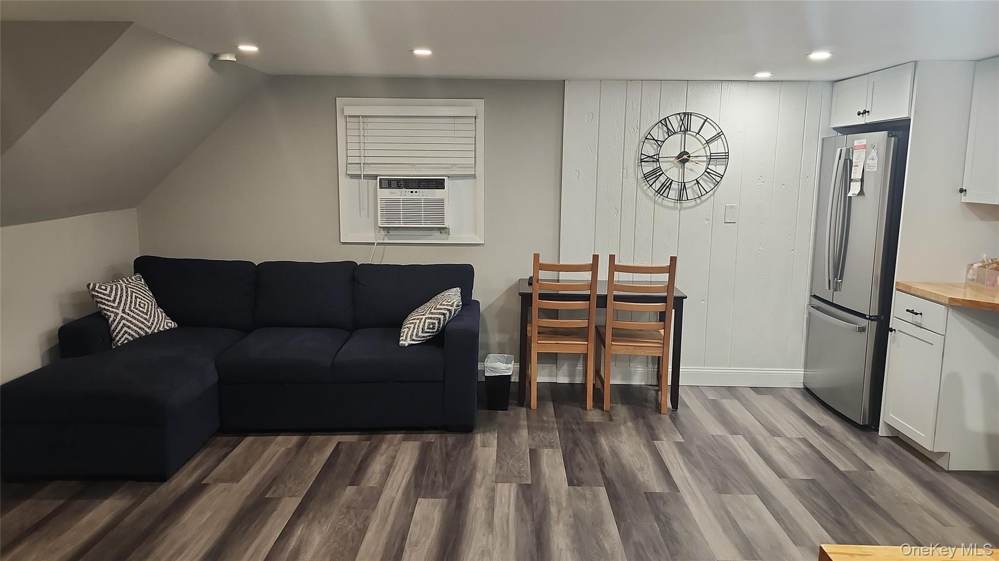 1530 Herzel Boulevard – For Rent photo 7