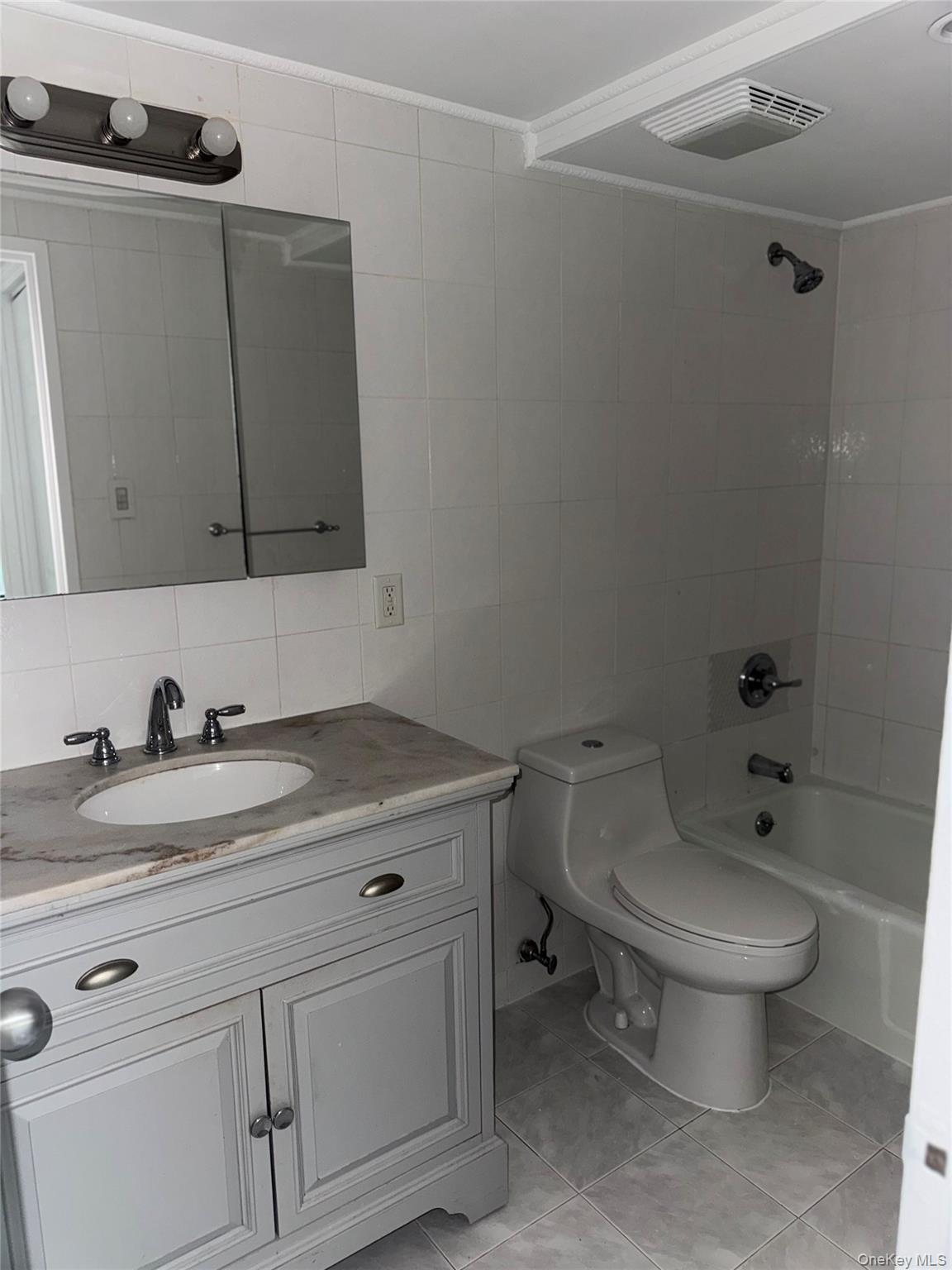 1116 Warburton Avenue, Unit 2G photo 22