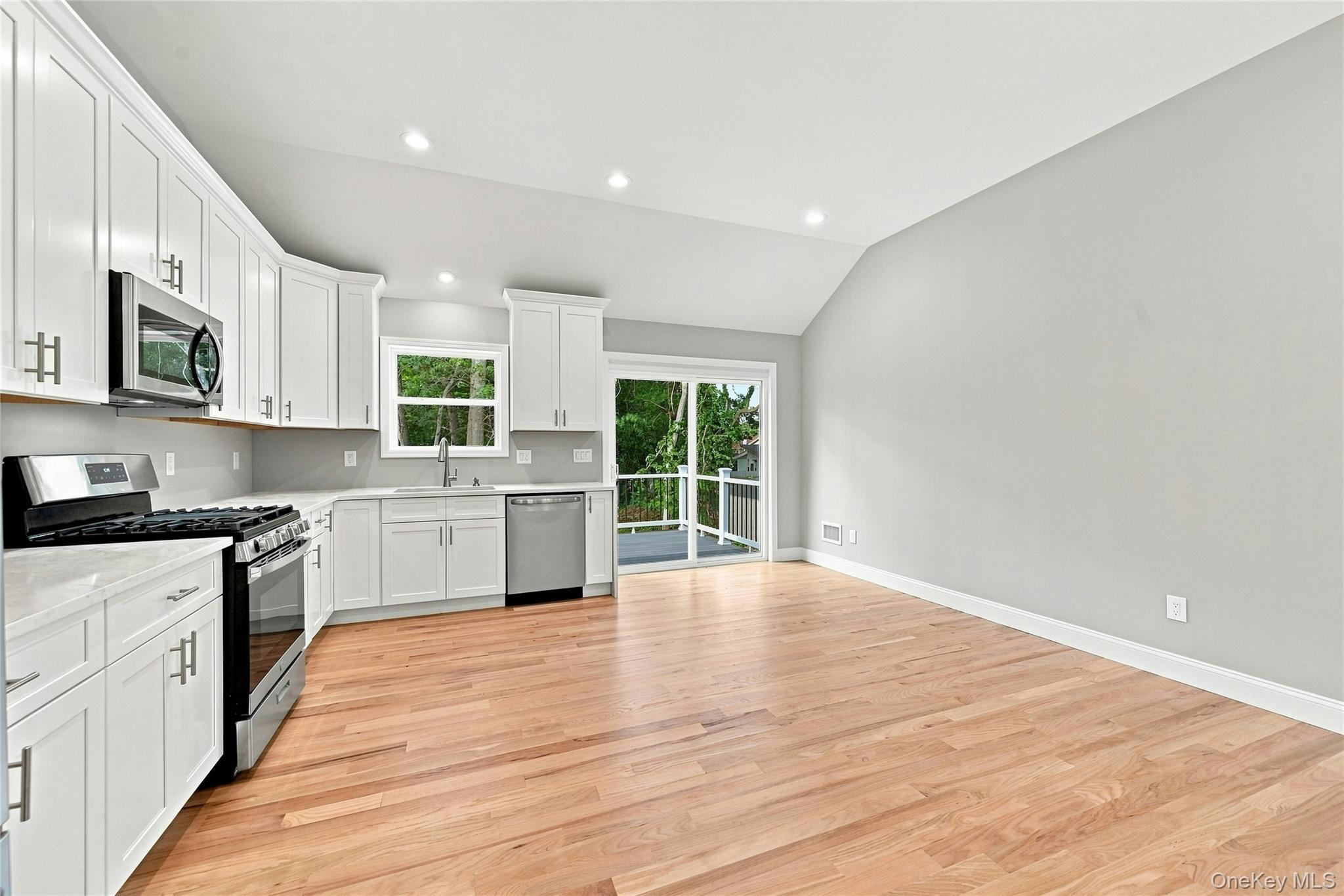 34 Malba Drive – For Sale photo 13