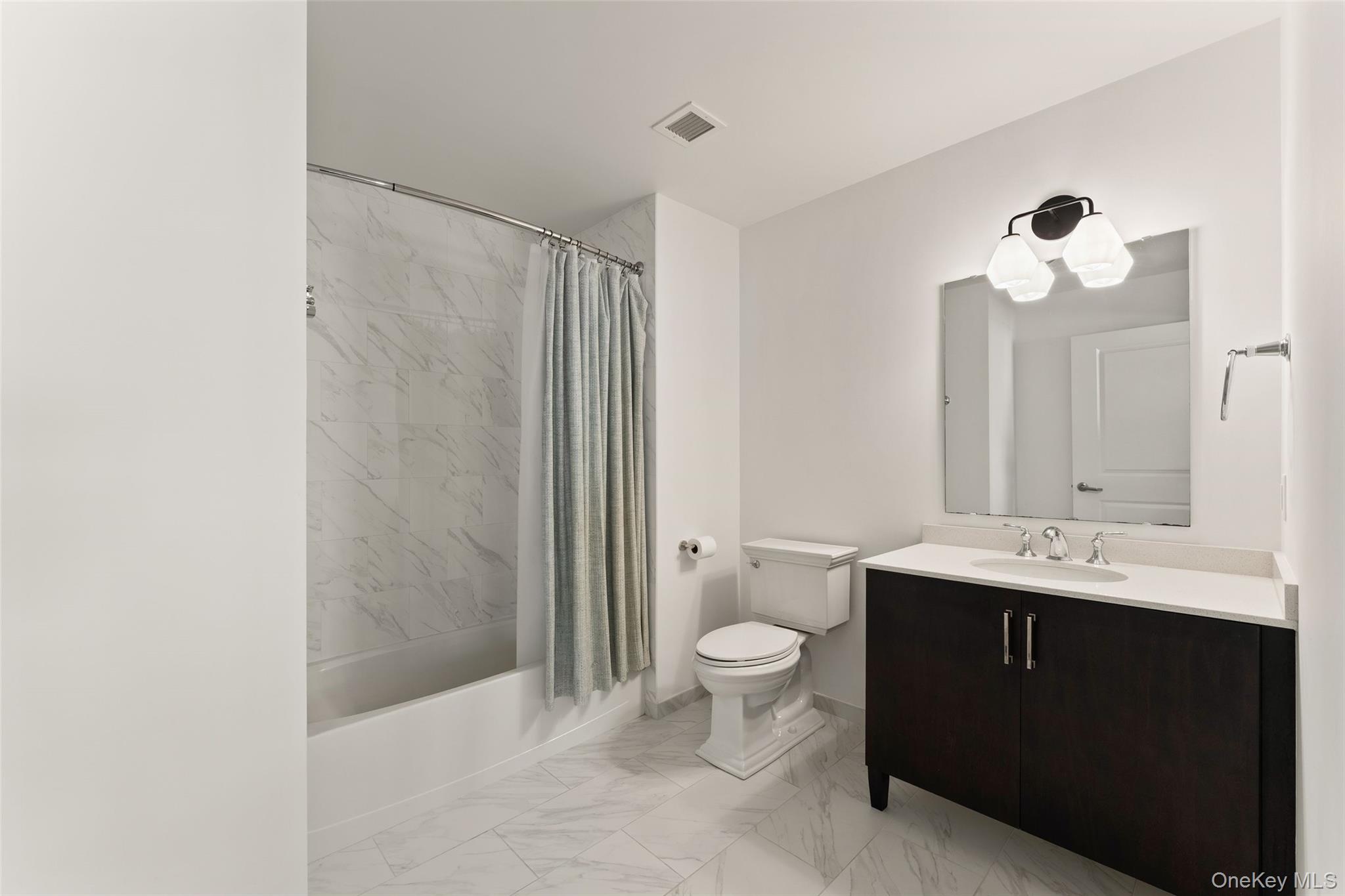 10 Byron Place, Unit 504 photo 13
