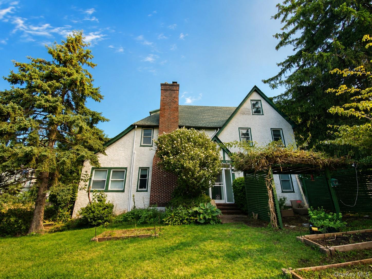 119 Franklin Avenue – For Sale