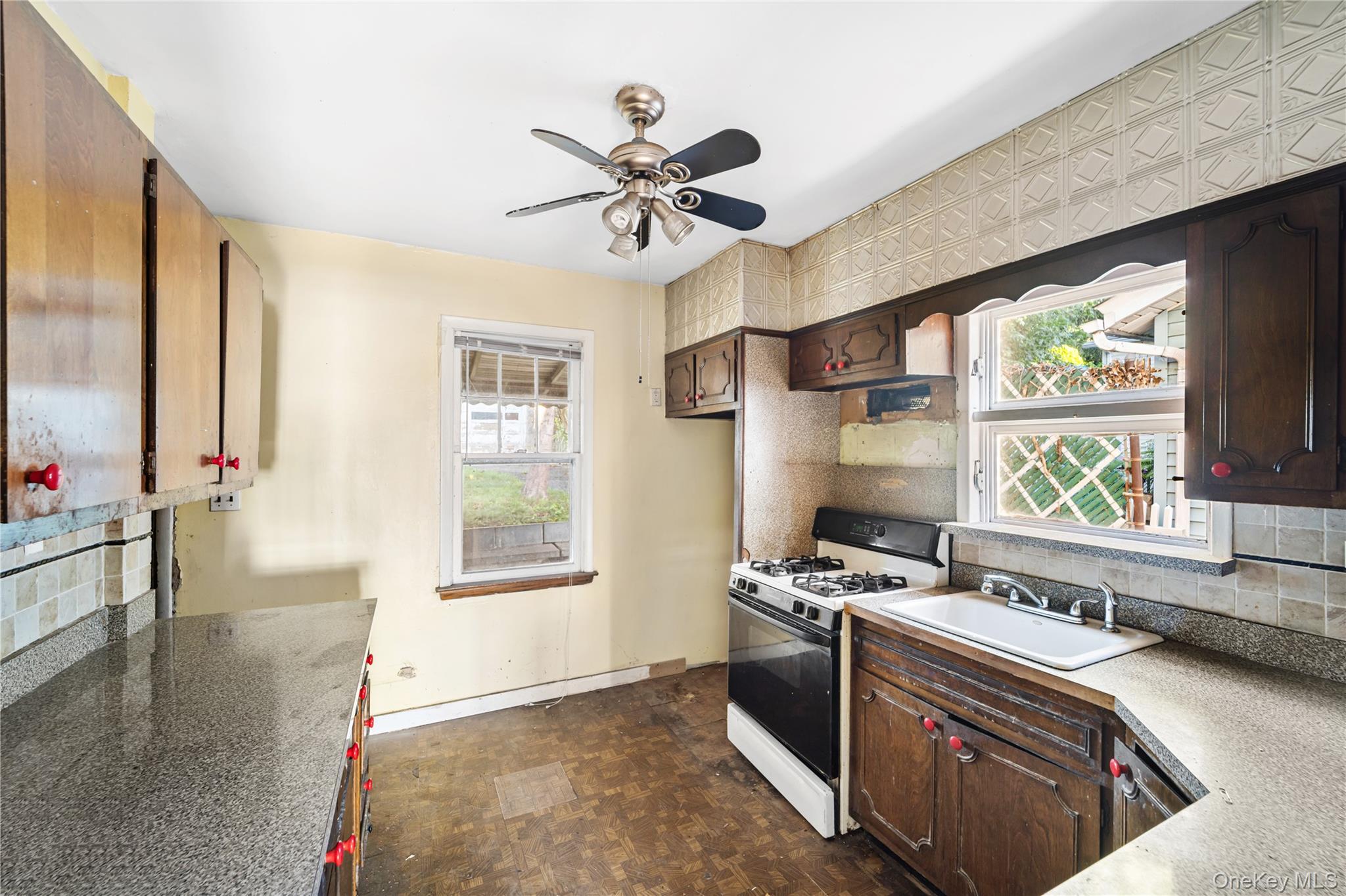 120 First Street – For Sale photo 6