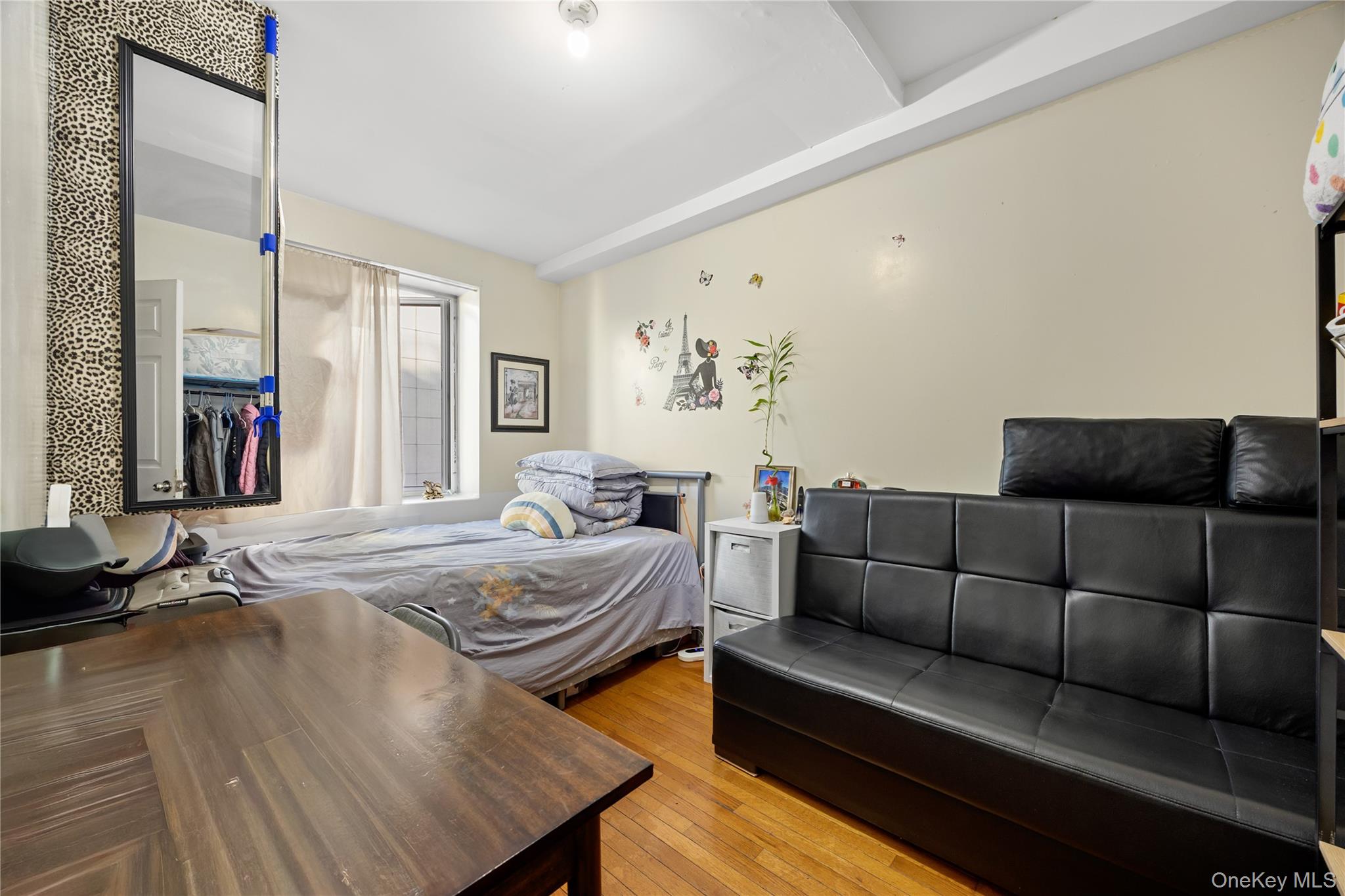 131-44 40 Road – For Sale photo 3