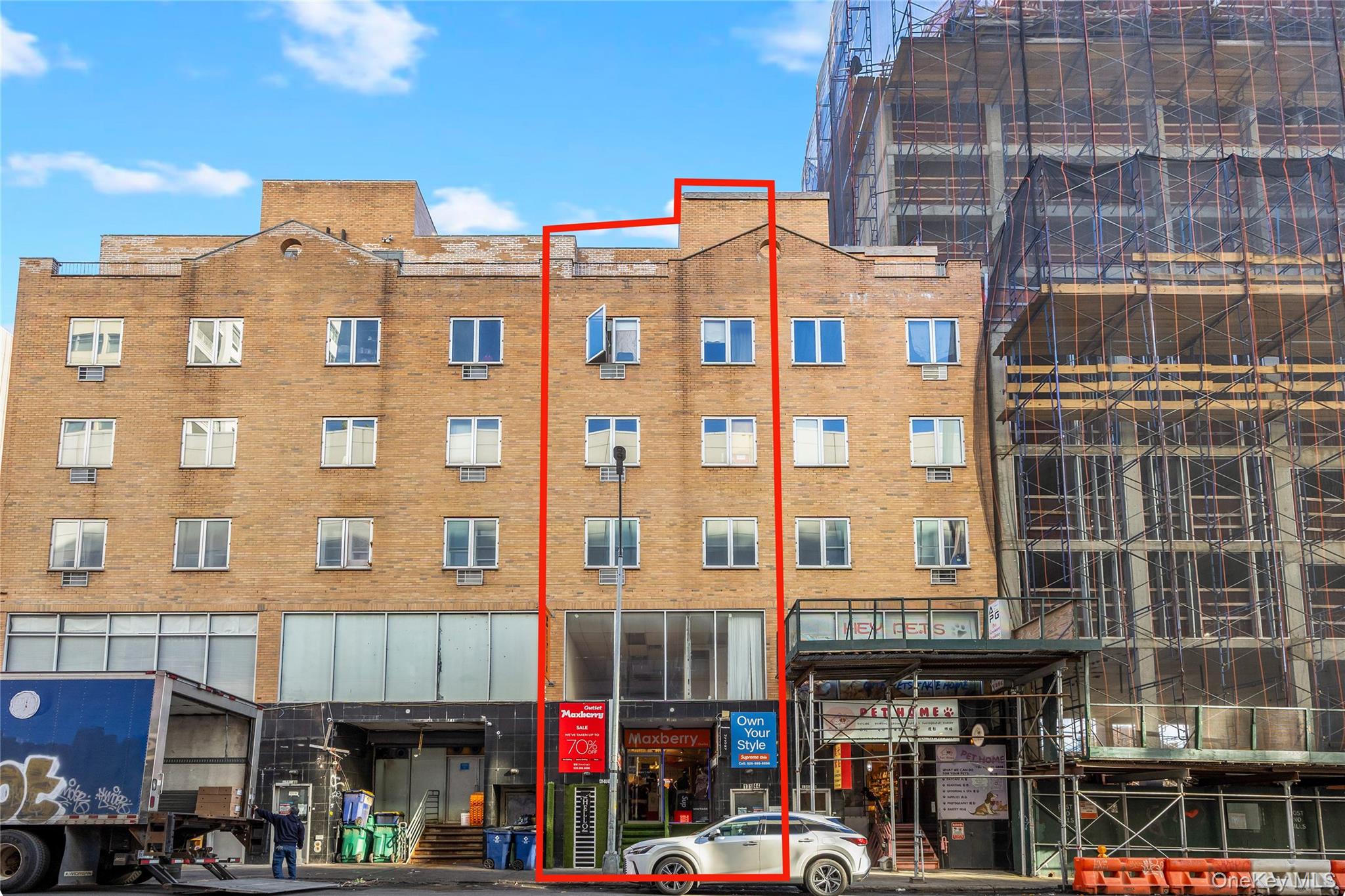 131-44 40 Road – For Sale