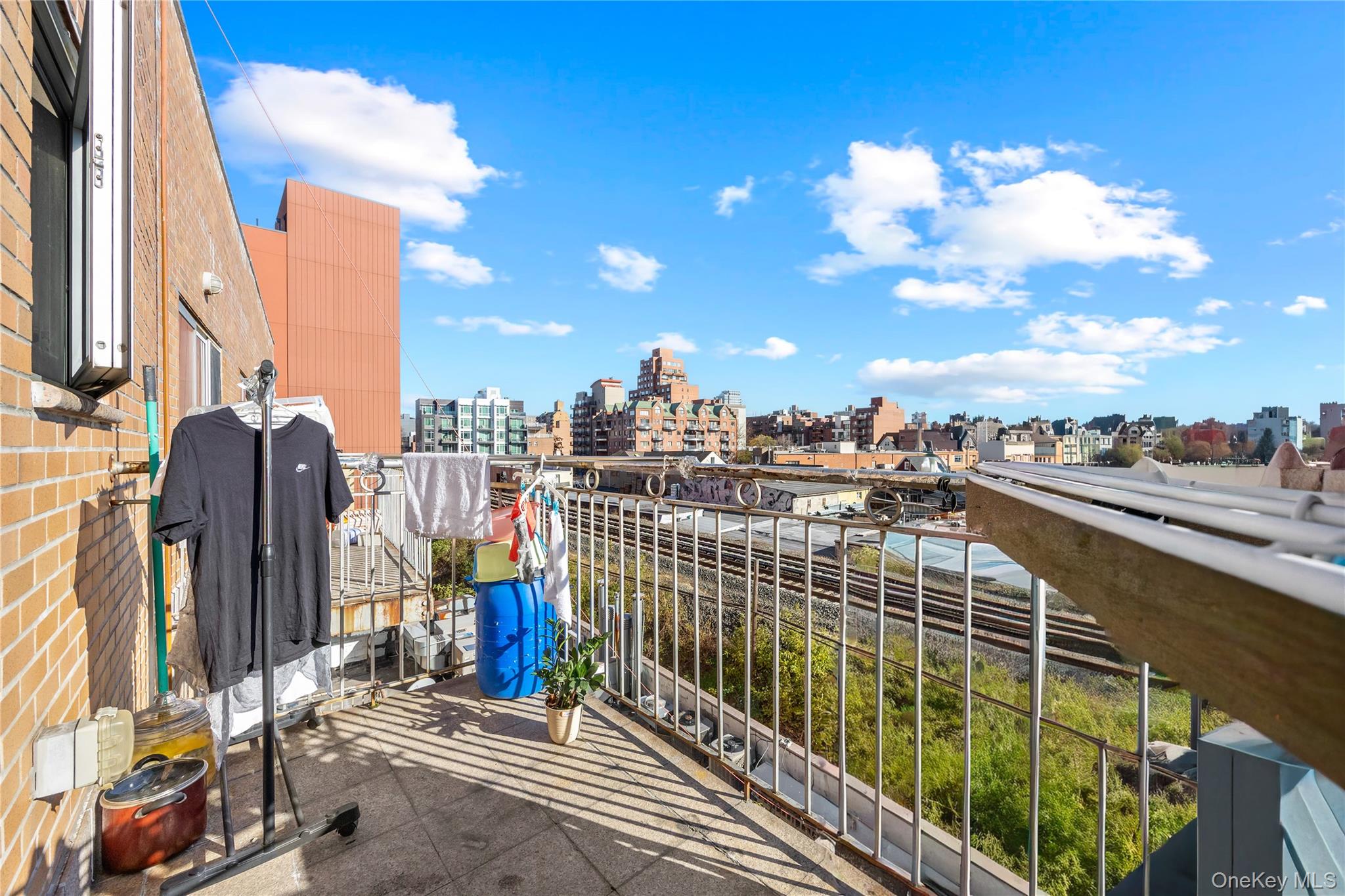 131-44 40 Road – For Sale photo 7
